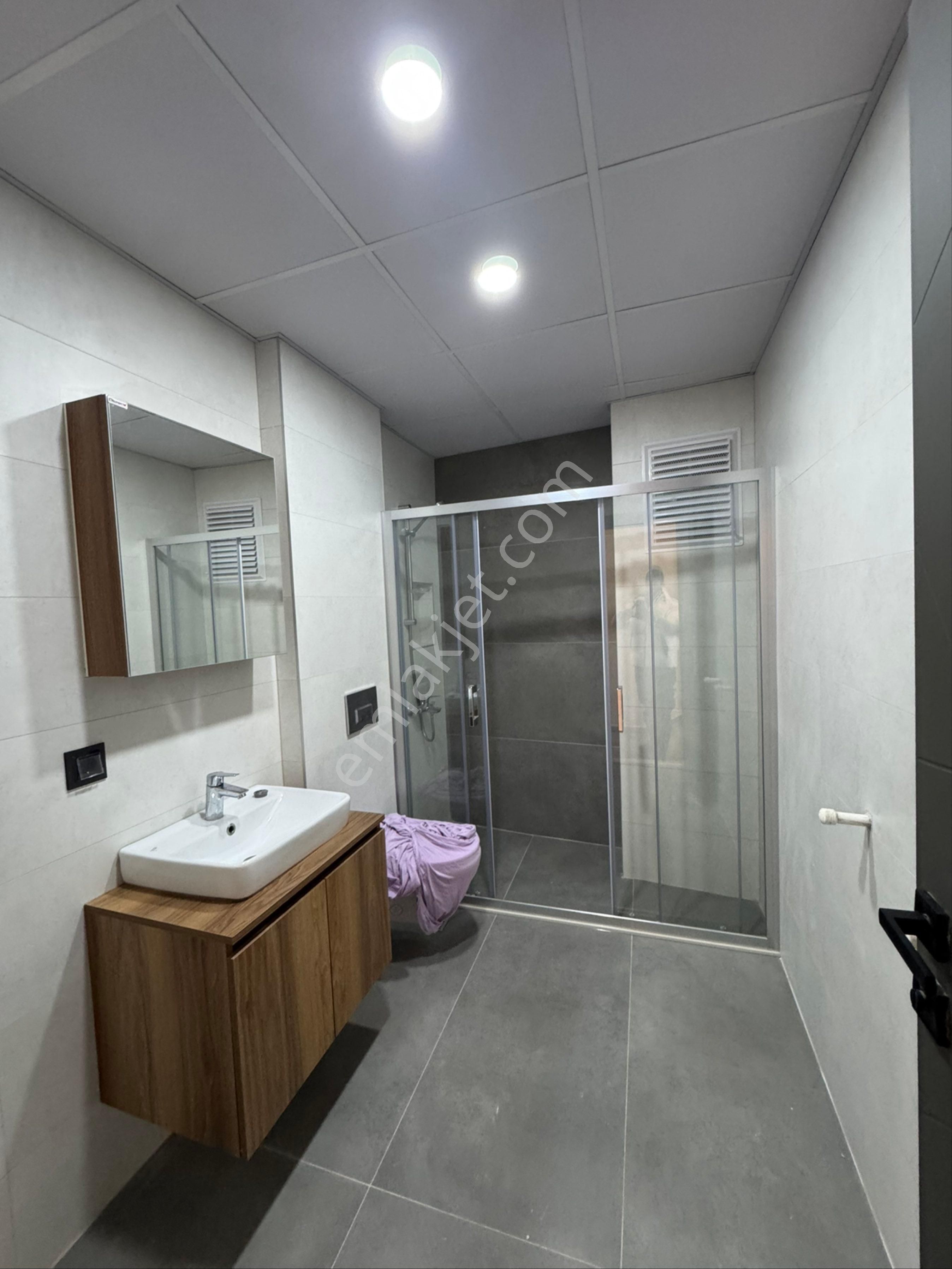 Kuşadası Güzelçamlı Merkezde Sıfır Yapım Ara Kat 2+1 Daire - Görsel 12