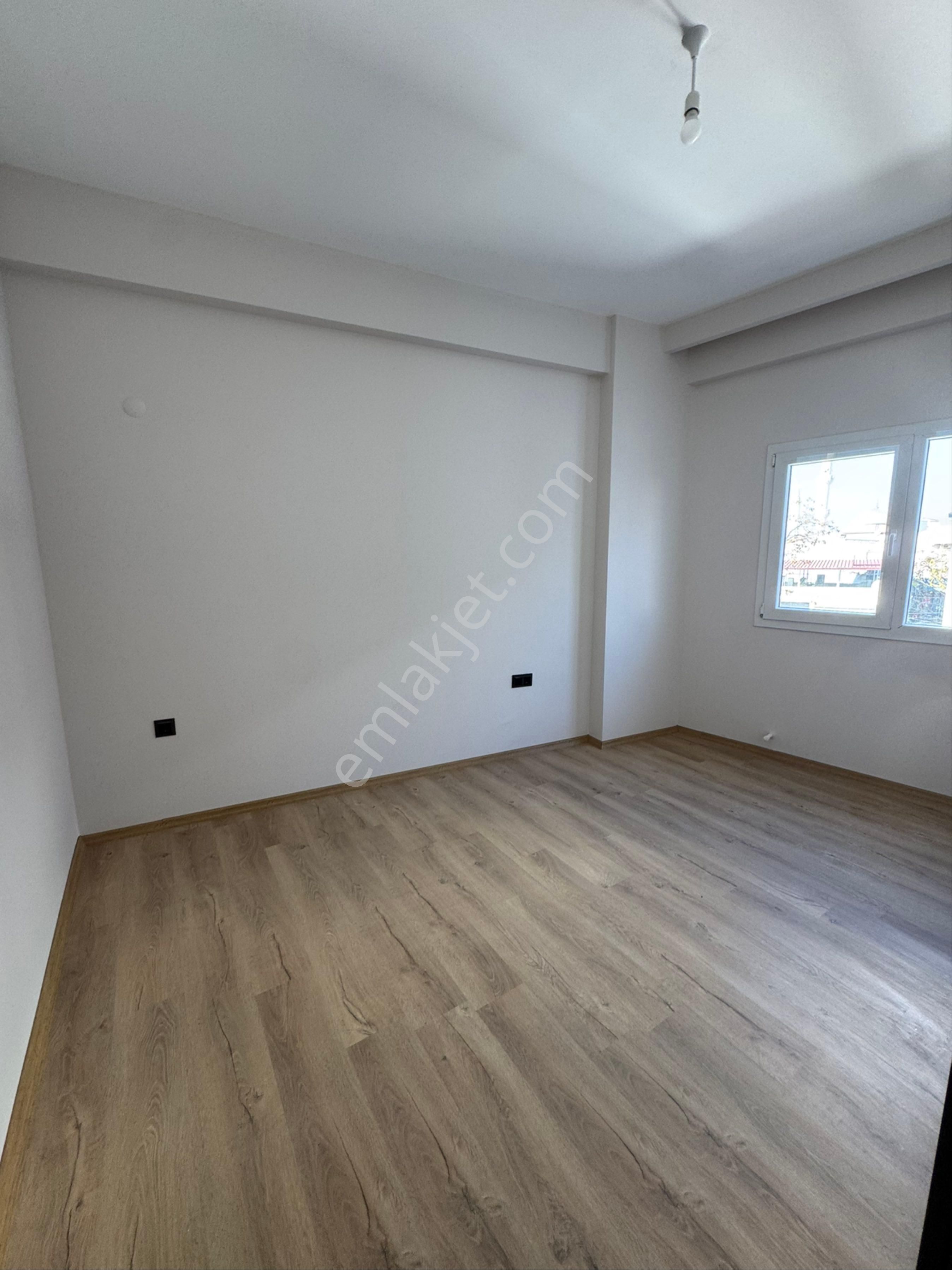 Kuşadası Güzelçamlı Merkezde Sıfır Yapım Ara Kat 2+1 Daire - Görsel 8