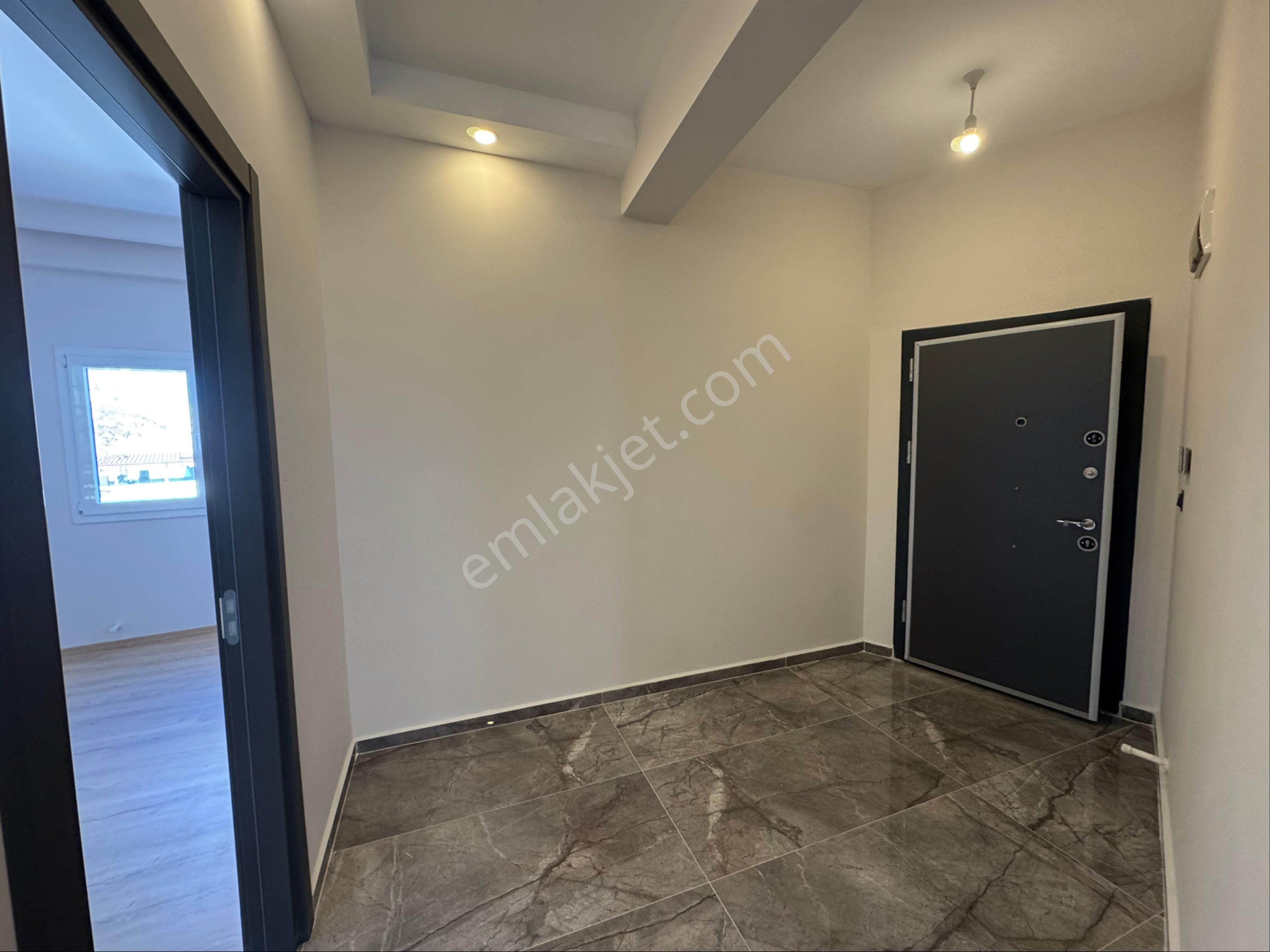 Kuşadası Güzelçamlı Merkezde Sıfır Yapım Ara Kat 2+1 Daire - Görsel 40