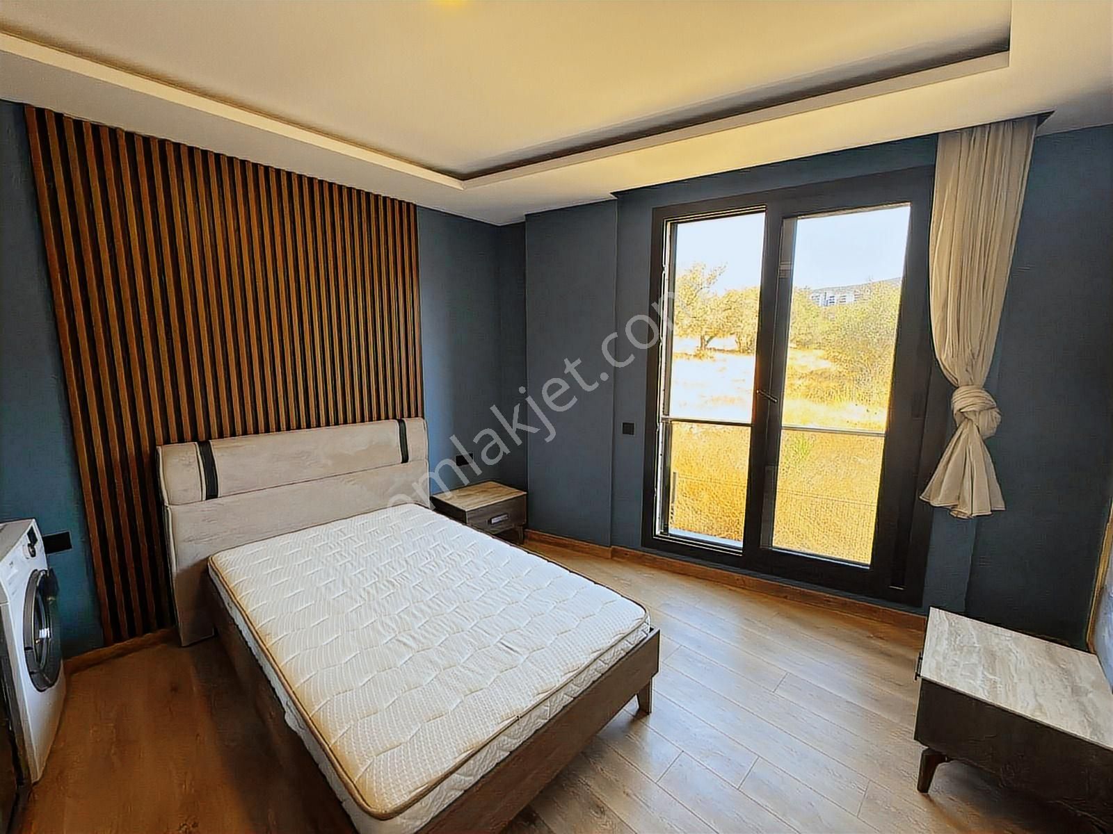 Kuşadası Merkezine Yakın 500m2 Arsa İçinde Özel Havuzlu Villa - Görsel 28