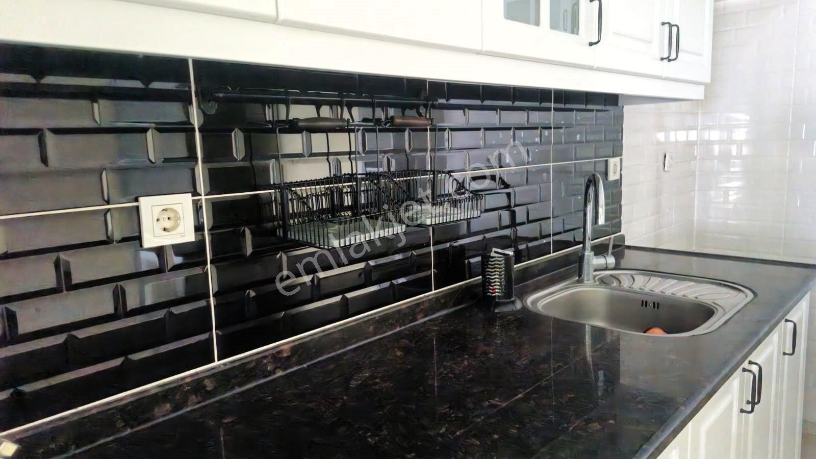 Göztepe’de Sahile Çok Yakın Asansörlü Ara Kat 3+1 - Görsel 30