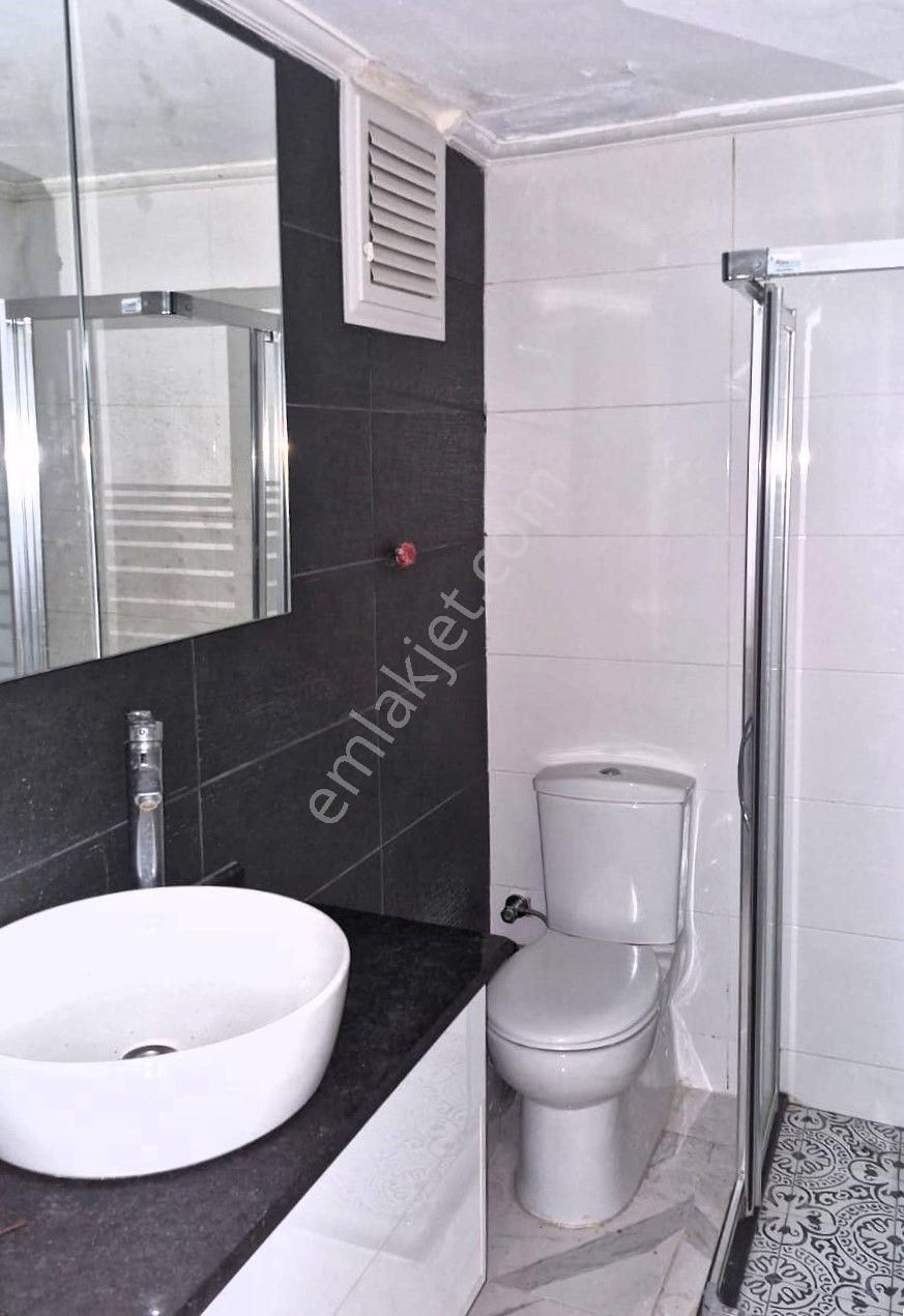 Göztepe’de Sahile Çok Yakın Asansörlü Ara Kat 3+1 - Görsel 6