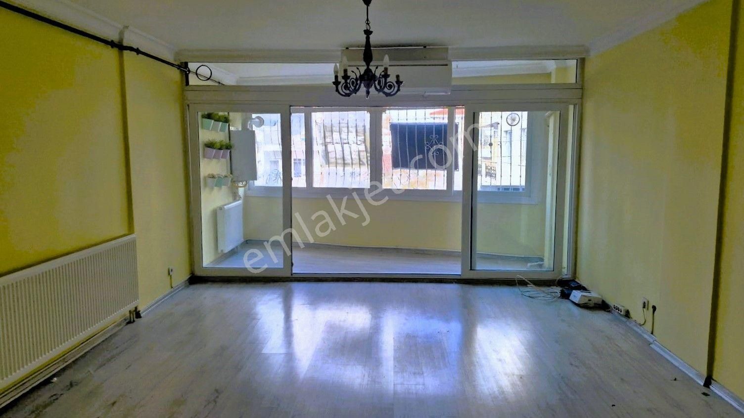 Göztepe’de Sahile Çok Yakın Asansörlü Ara Kat 3+1 - Görsel 26