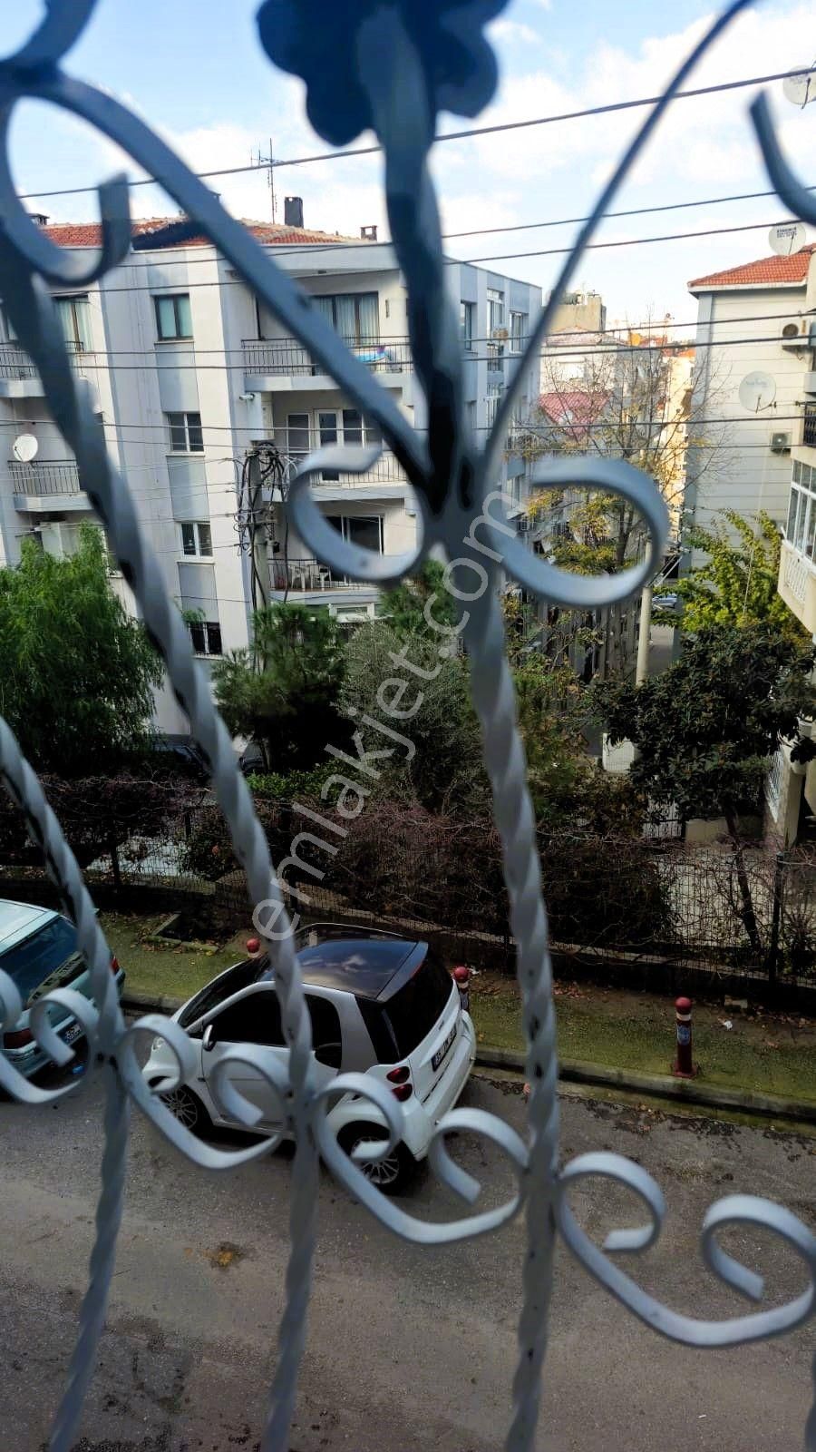 Göztepe’de Sahile Çok Yakın Asansörlü Ara Kat 3+1 - Görsel 14