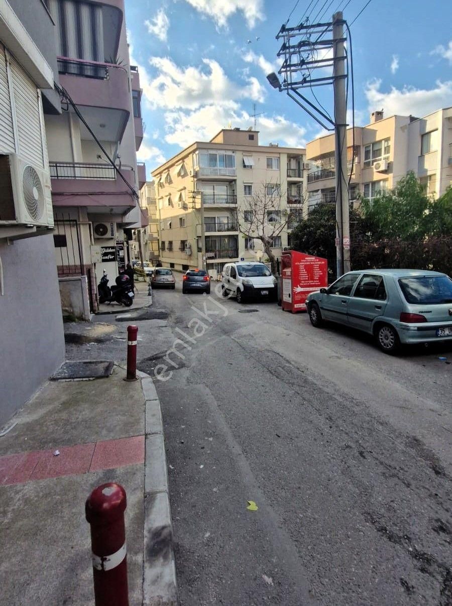 Göztepe’de Sahile Çok Yakın Asansörlü Ara Kat 3+1 - Görsel 8