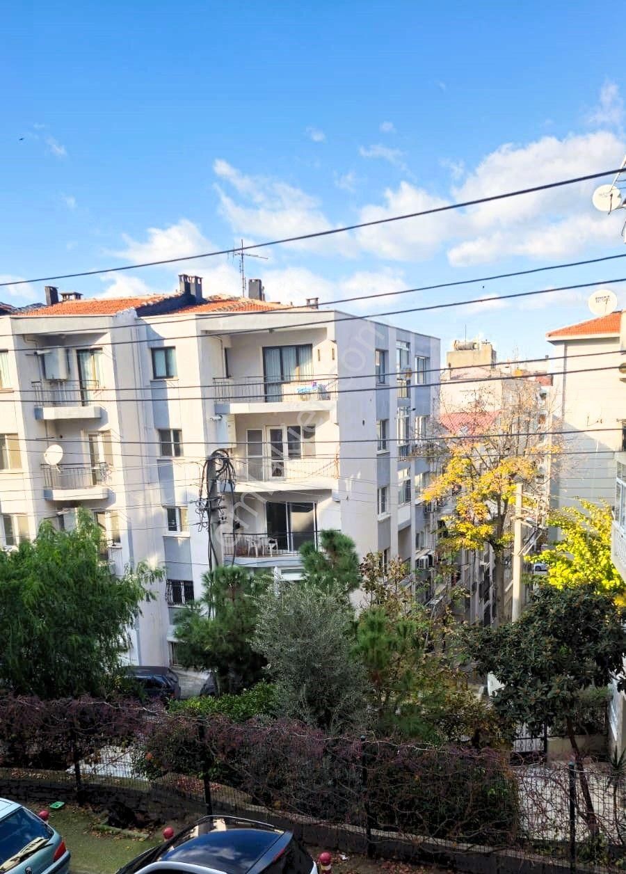 Göztepe’de Sahile Çok Yakın Asansörlü Ara Kat 3+1 - Görsel 3