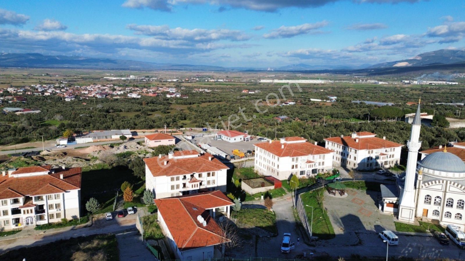 Kınık Fatıh Mahallesı Toki Konutları İçerısınde Kıralık Tıcarı Dükkanlar - Görsel 11