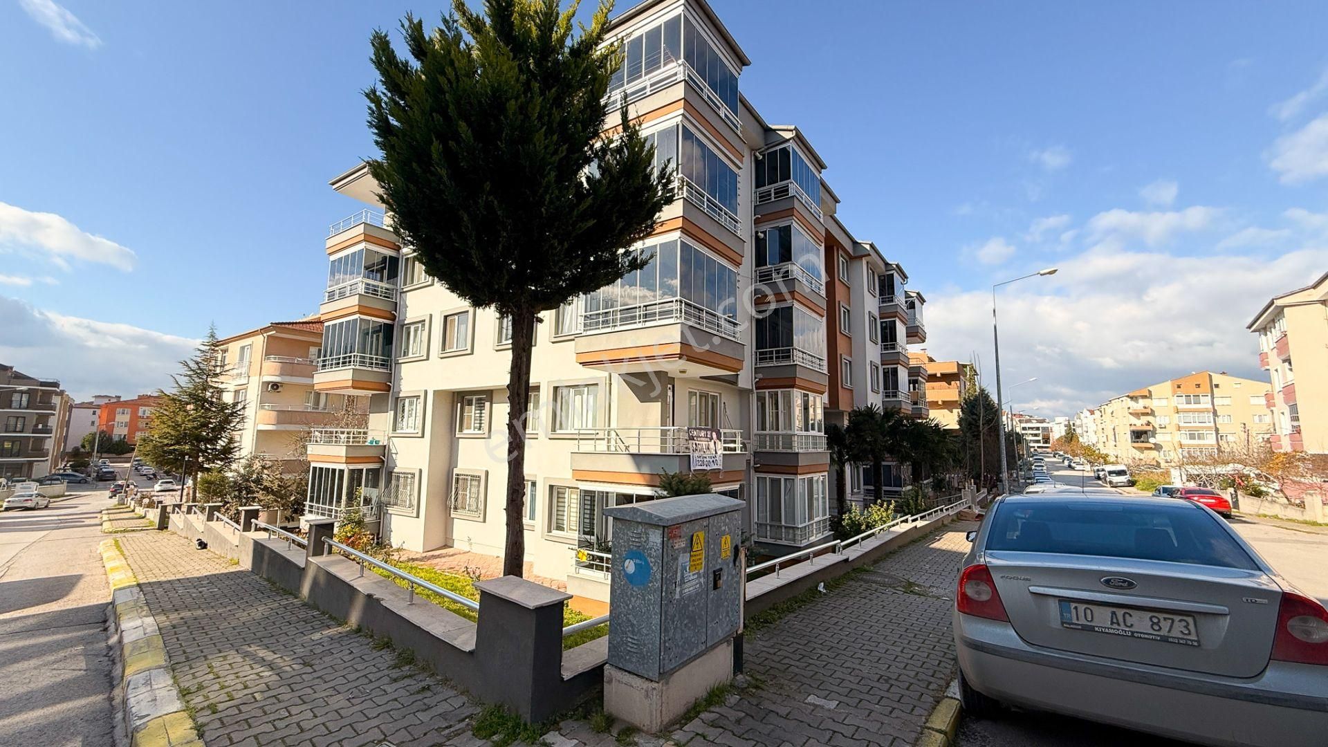 C21 Bal'dan Bahçelievler Mah.'de Satılık 3+1 Daire - Görsel 11