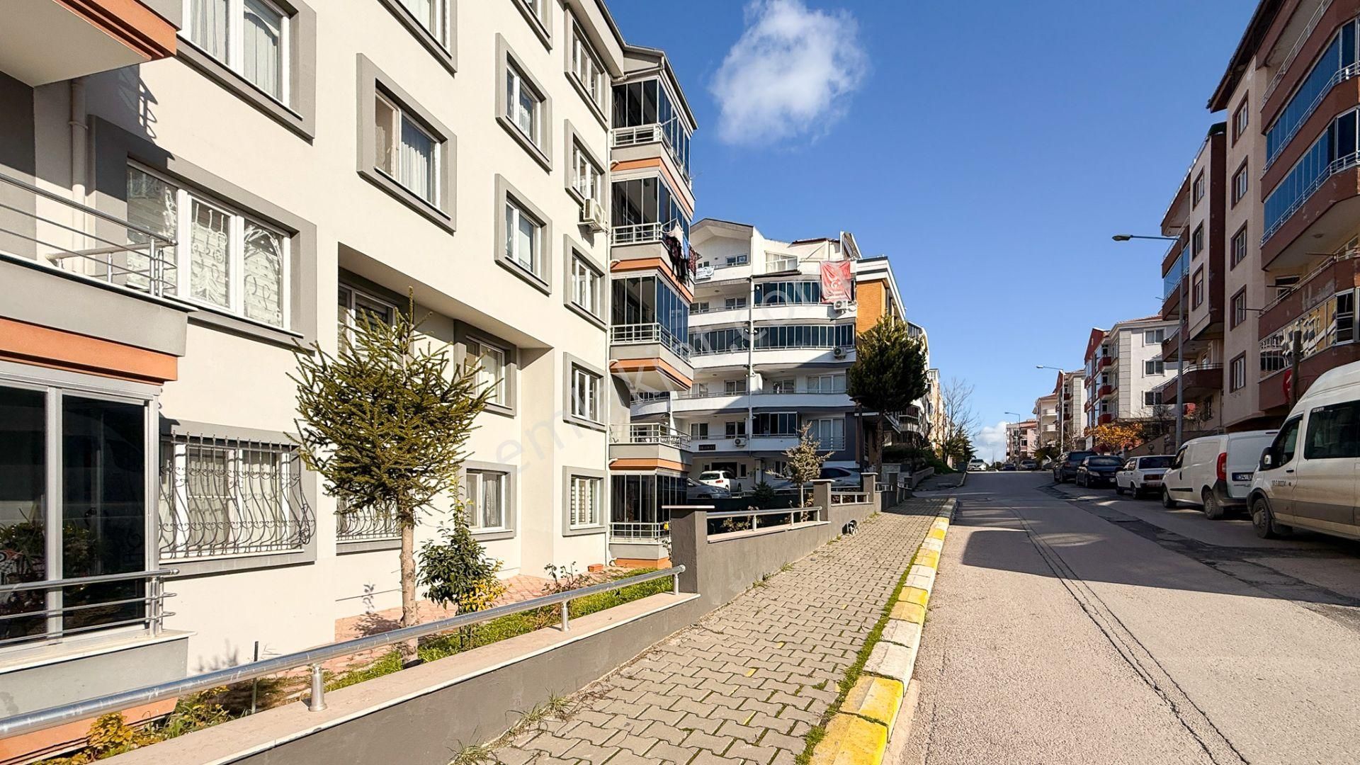 C21 Bal'dan Bahçelievler Mah.'de Satılık 3+1 Daire - Görsel 12