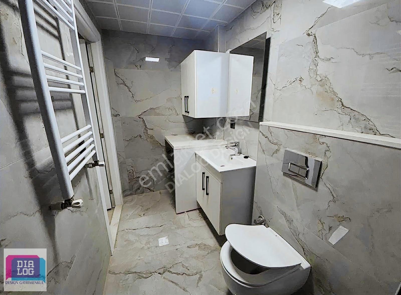 Demirköprü Cadde Üzeri İzbana Yakın 1+1 Kiralık Daire - Görsel 7