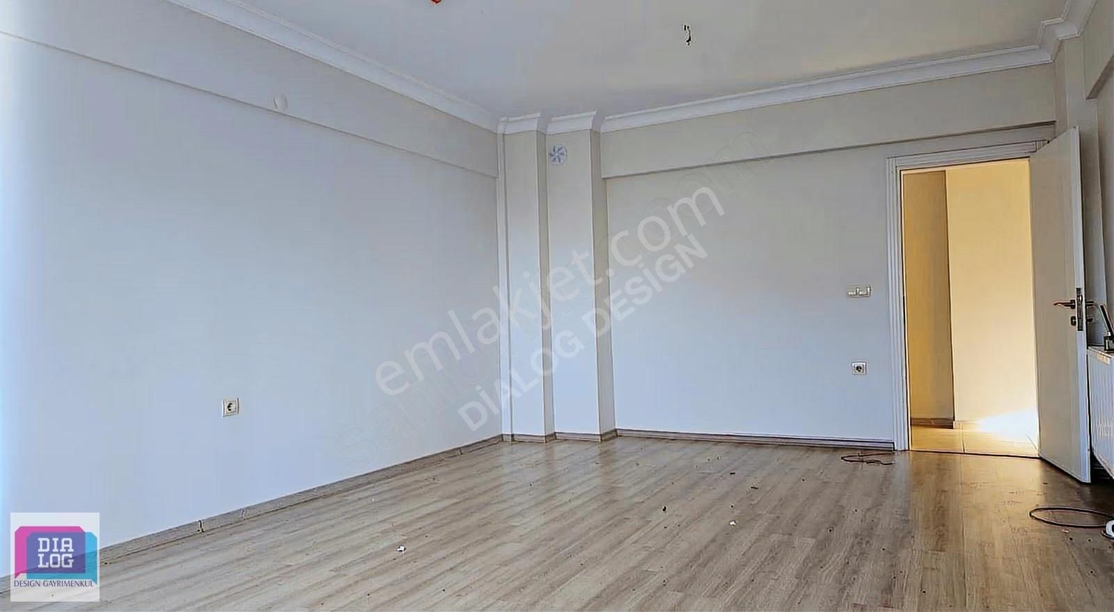 Ulukent Merkezde Ortakkent Sitesi İçerisinde Satılık 3+1 Daire - Görsel 28