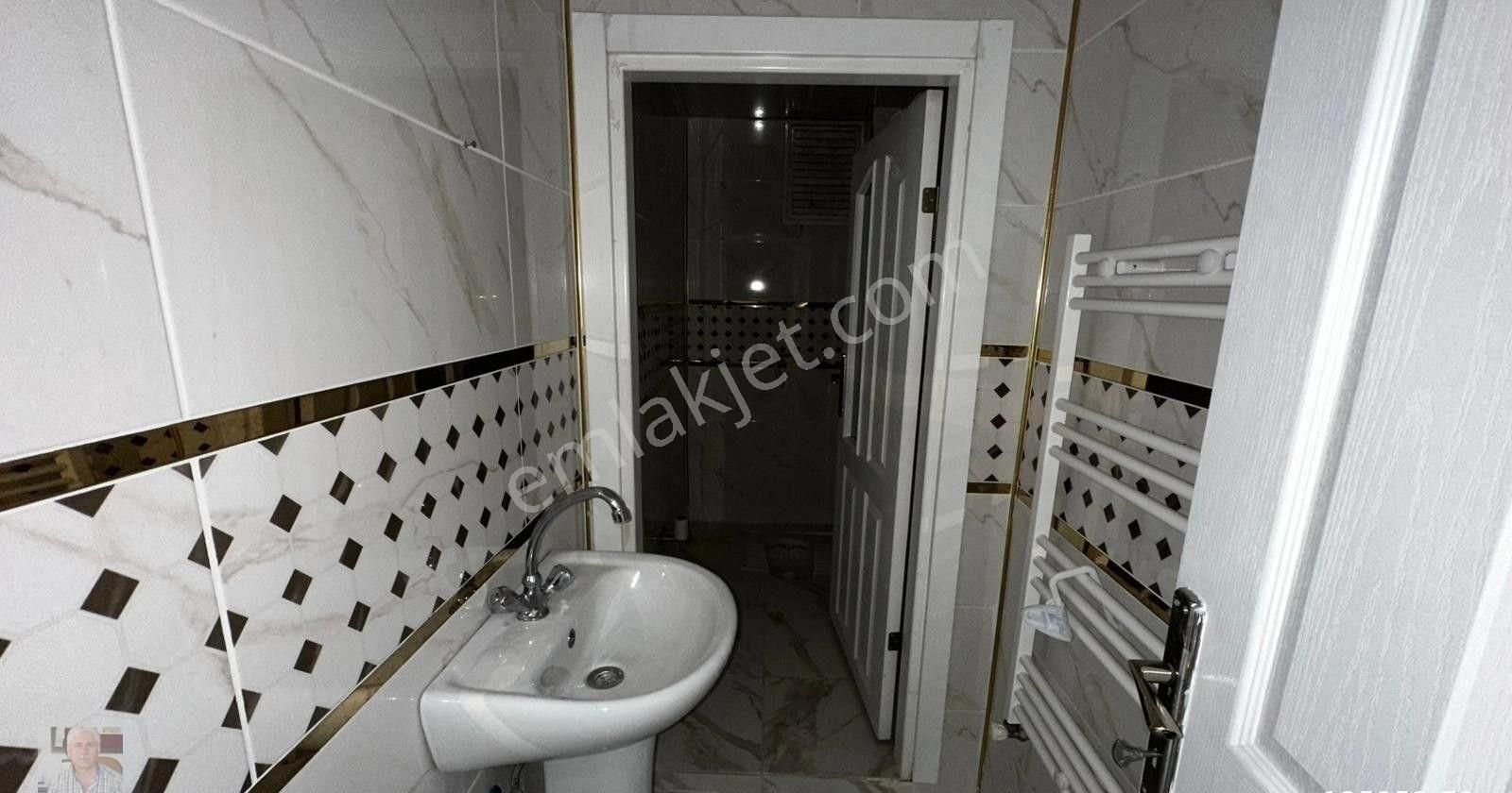 Erenköy Mah. Kıbrıs Bulvarı Zübeyda Hanım İlkokul Yakını Daire - Görsel 8