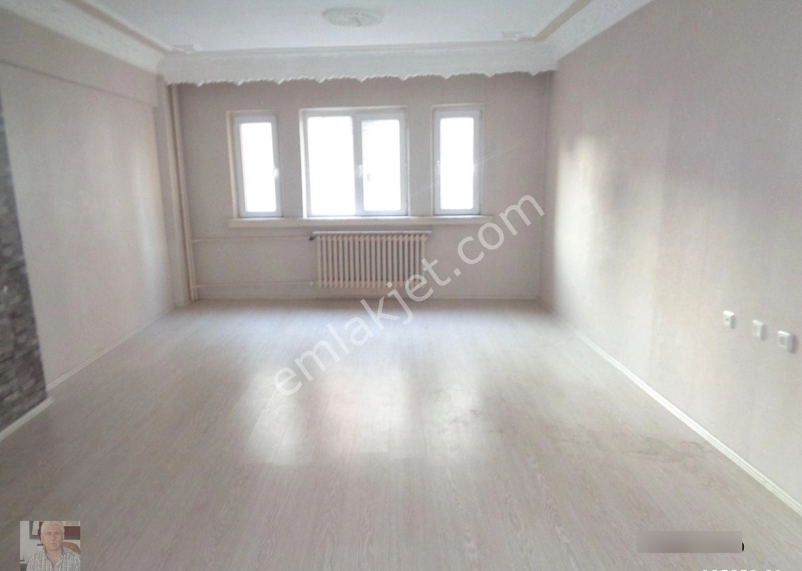 Mamure Mah. Mamure Cami Yanı Arakat Daire - Görsel 11