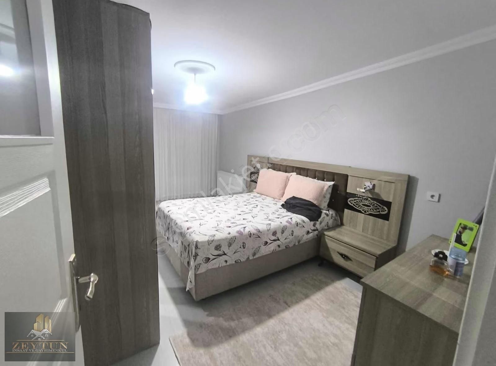 Başakşehir Güvercintepe 2+1 Arakat Ön Cephe - Görsel 2