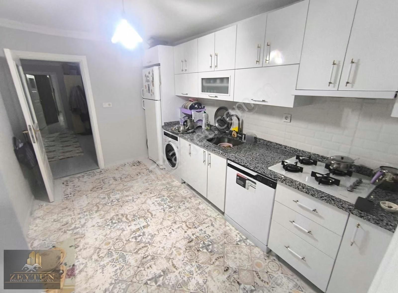 Başakşehir Güvercintepe 2+1 Arakat Ön Cephe - Görsel 12