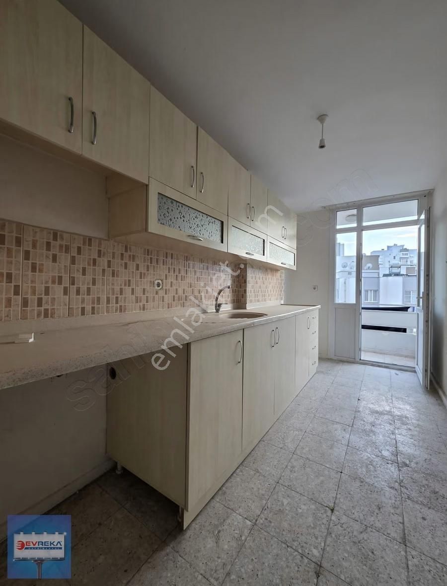 T.özal Bul. Üzeri İller Bankası Arkası Kiralık 3+1 Daire - Görsel 12