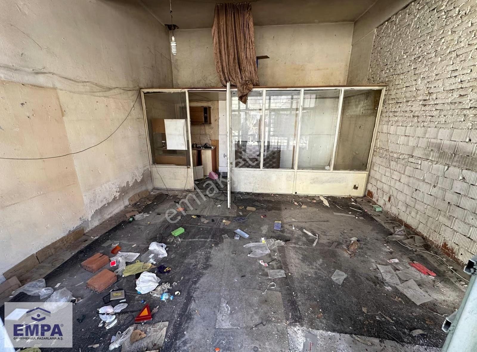 Empa'dan Kurtuluş Cumartesi Pazarı Eski Otogar Yanı 30m² Dükkan - Görsel 16