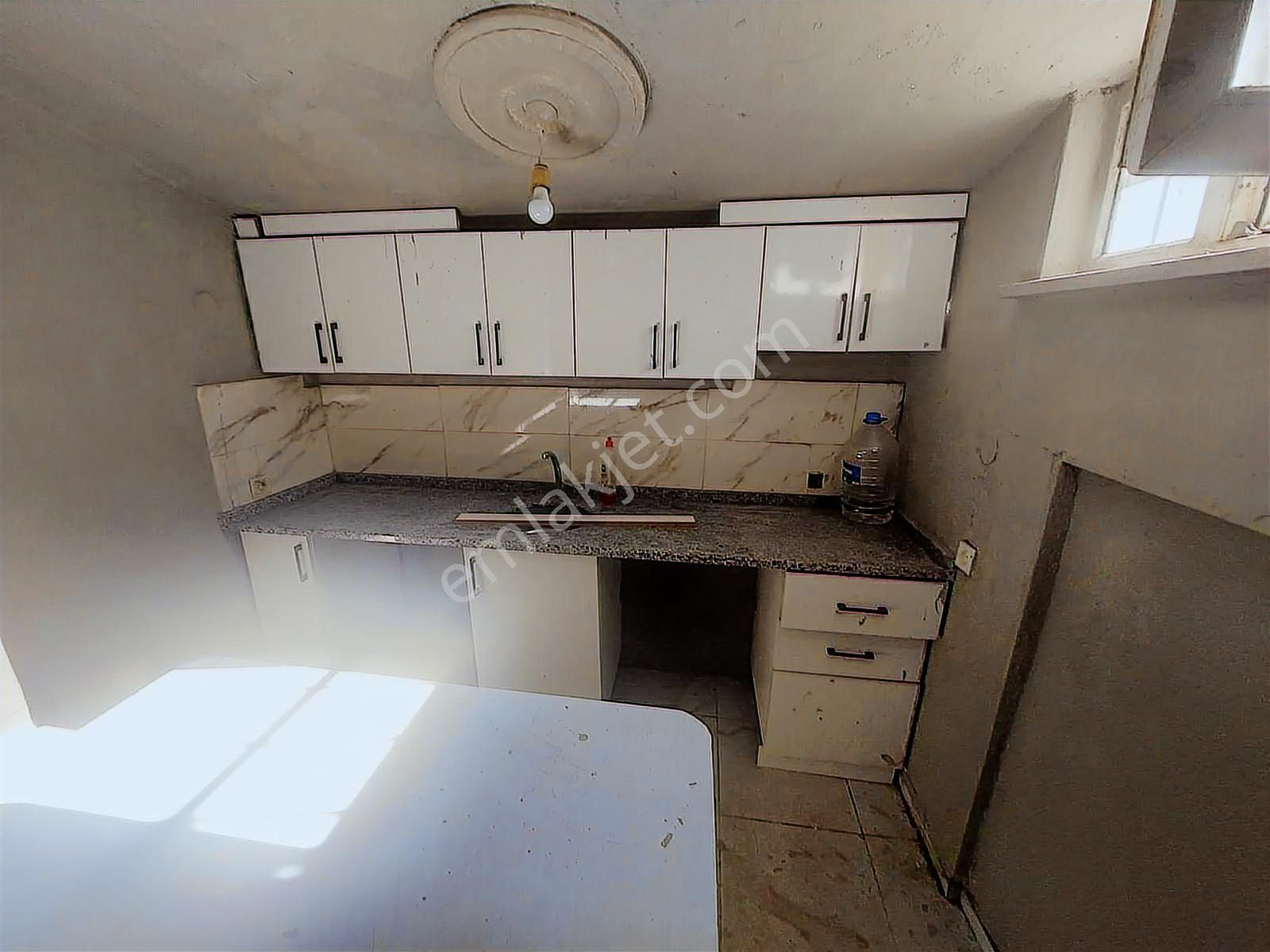 Atatürk Mah. Kiralık 1+1 55m² Bahçekat - Görsel 2