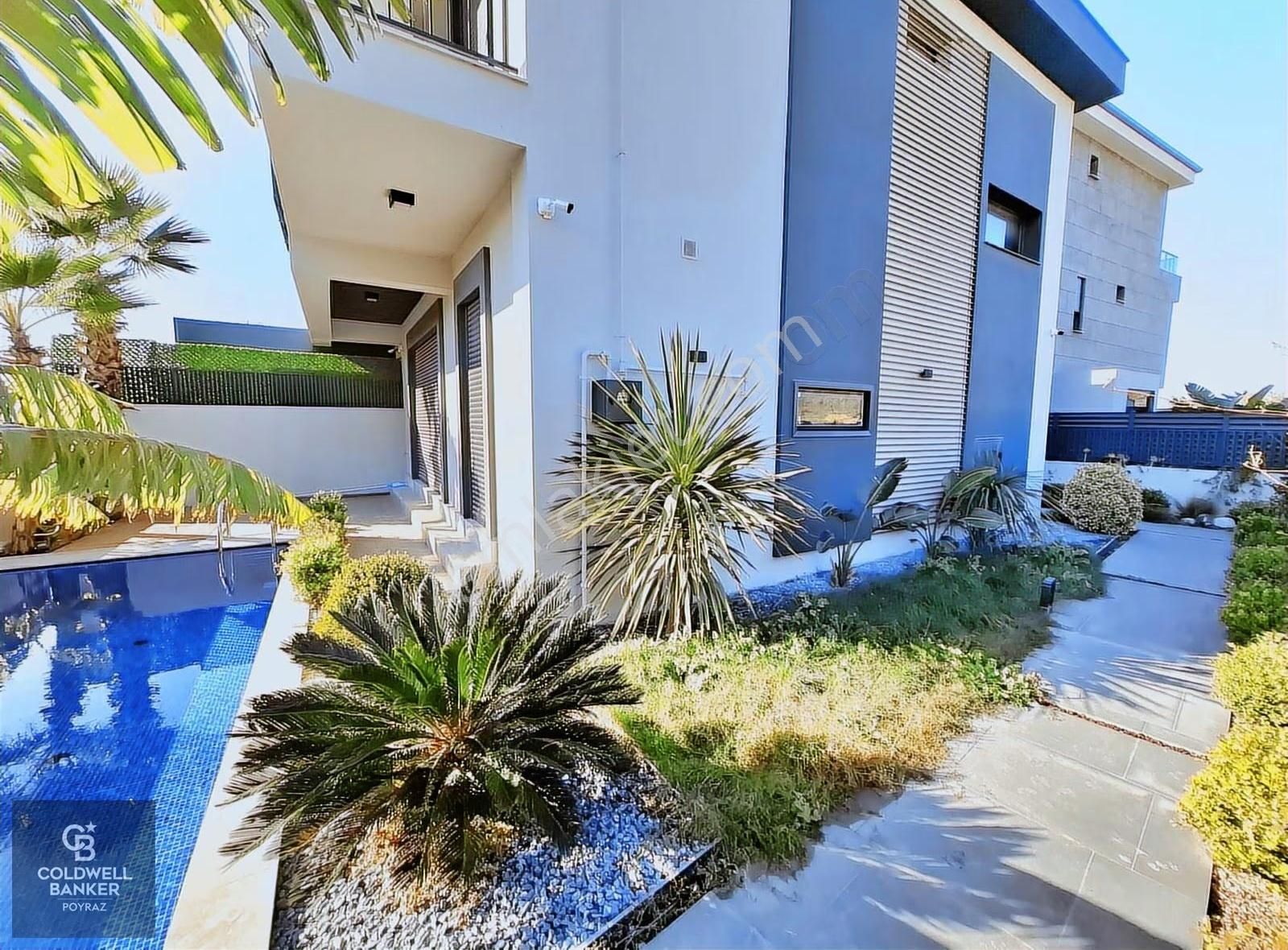 Menderes Coldwell Banker Poyraz'dan Müstakil Havuzlu Lüks Dublex