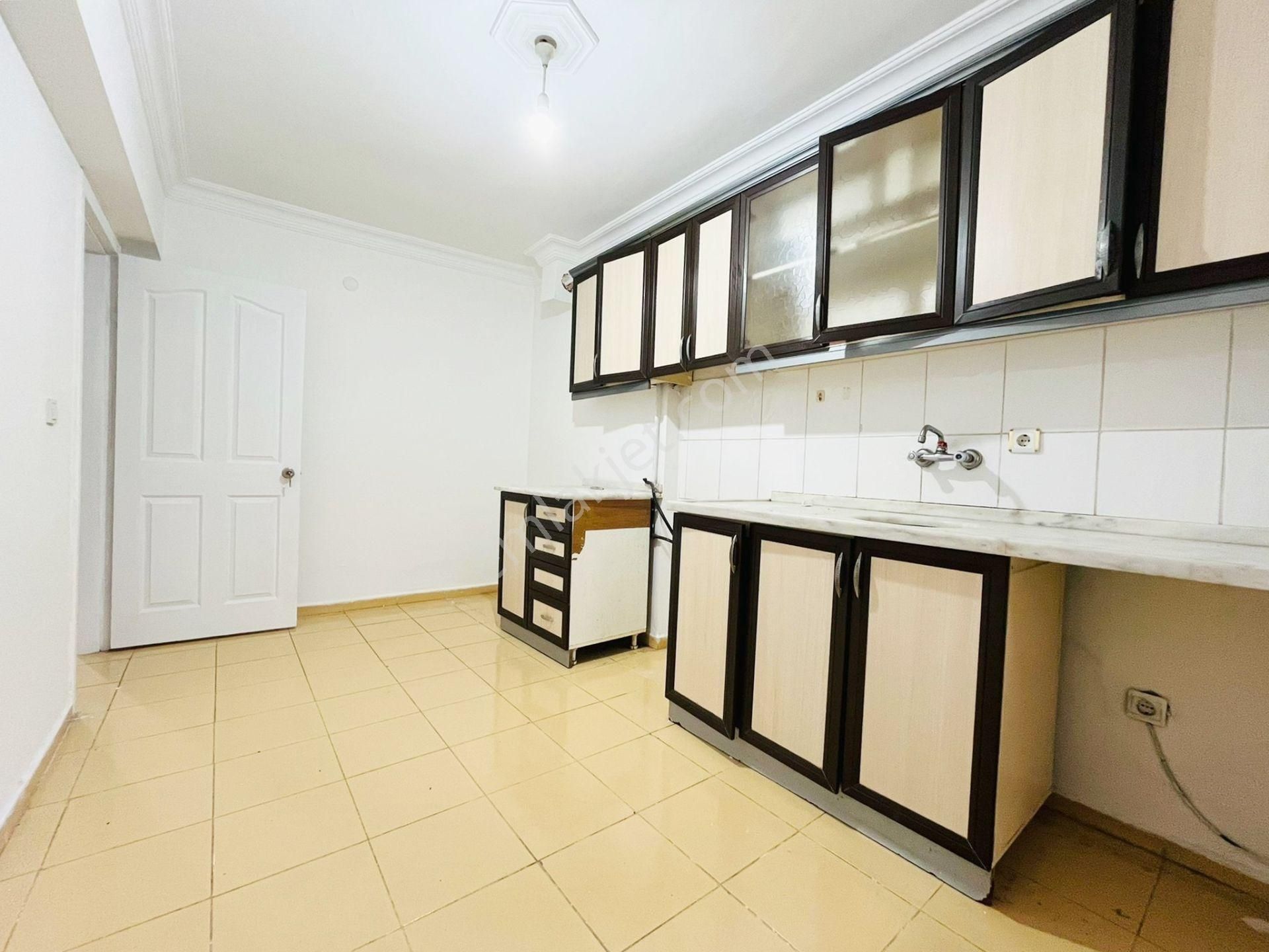 Tuzluçayır'da Natoyolu Cad. Dibi Giriş Katta Satılık 3+1 Daire !!! - Görsel 18