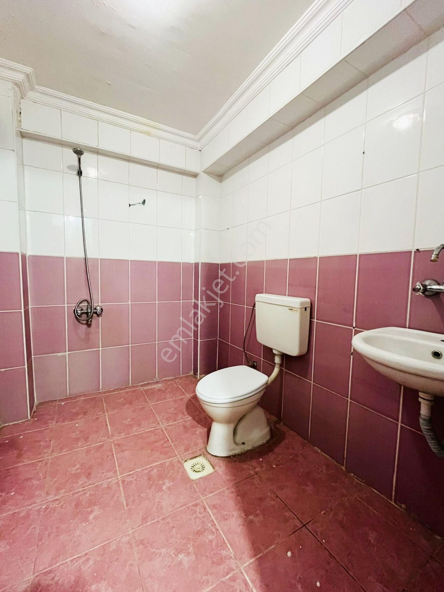 Tuzluçayır'da Natoyolu Cad. Dibi Giriş Katta Satılık 3+1 Daire !!! - Görsel 23