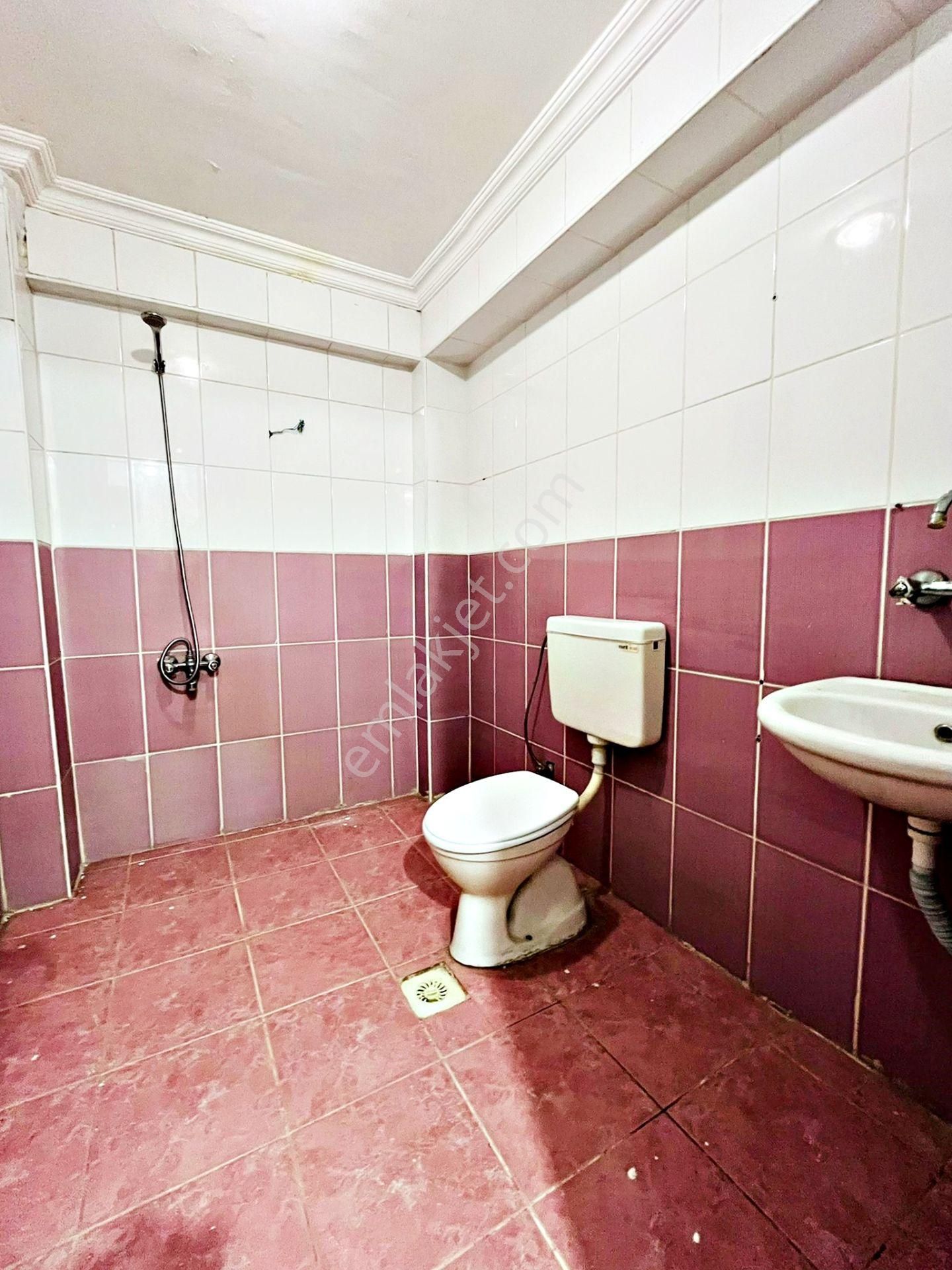 Tuzluçayır'da Natoyolu Cad. Dibi Giriş Katta Satılık 3+1 Daire !!! - Görsel 25