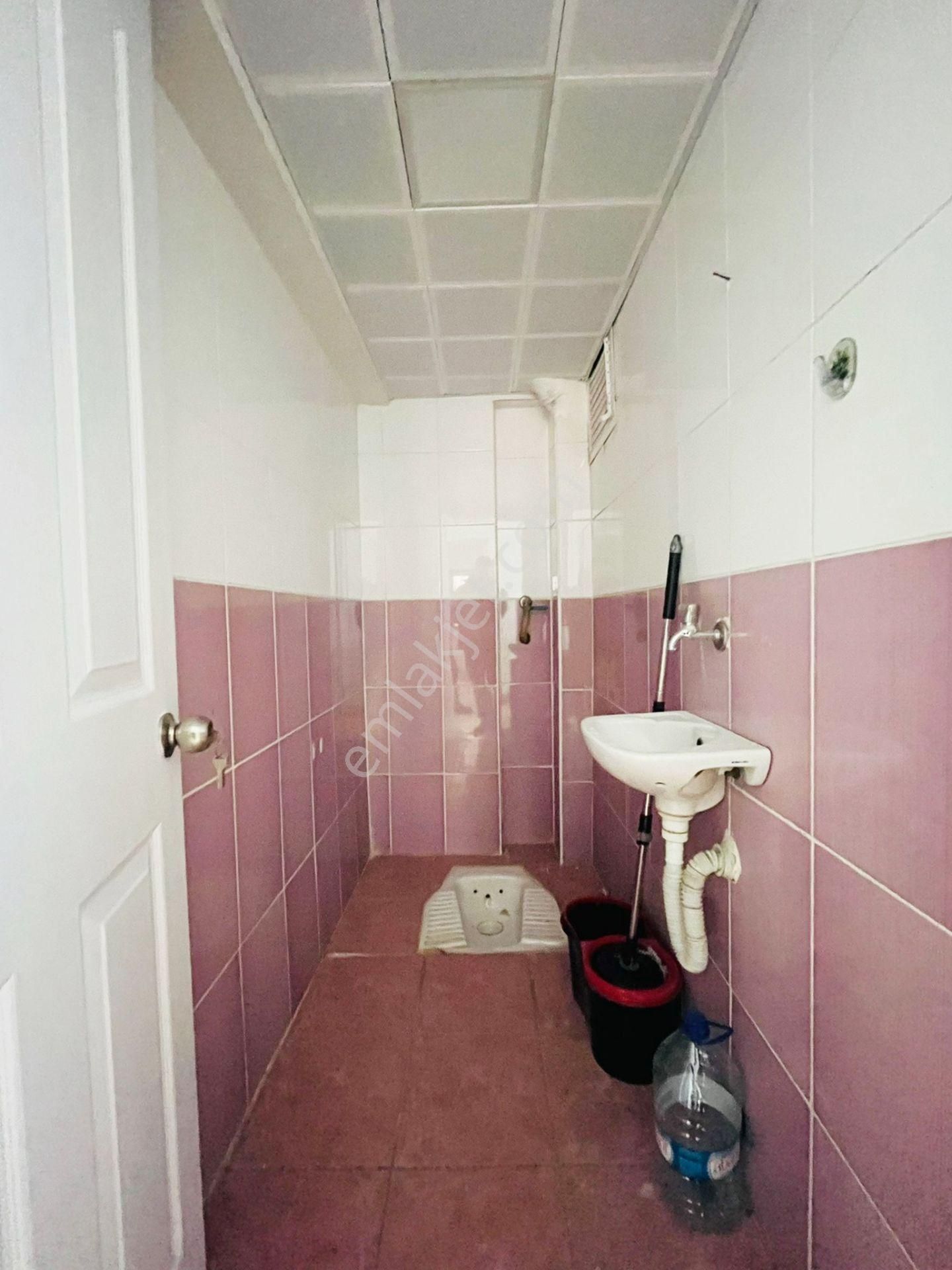 Tuzluçayır'da Natoyolu Cad. Dibi Giriş Katta Satılık 3+1 Daire !!! - Görsel 24