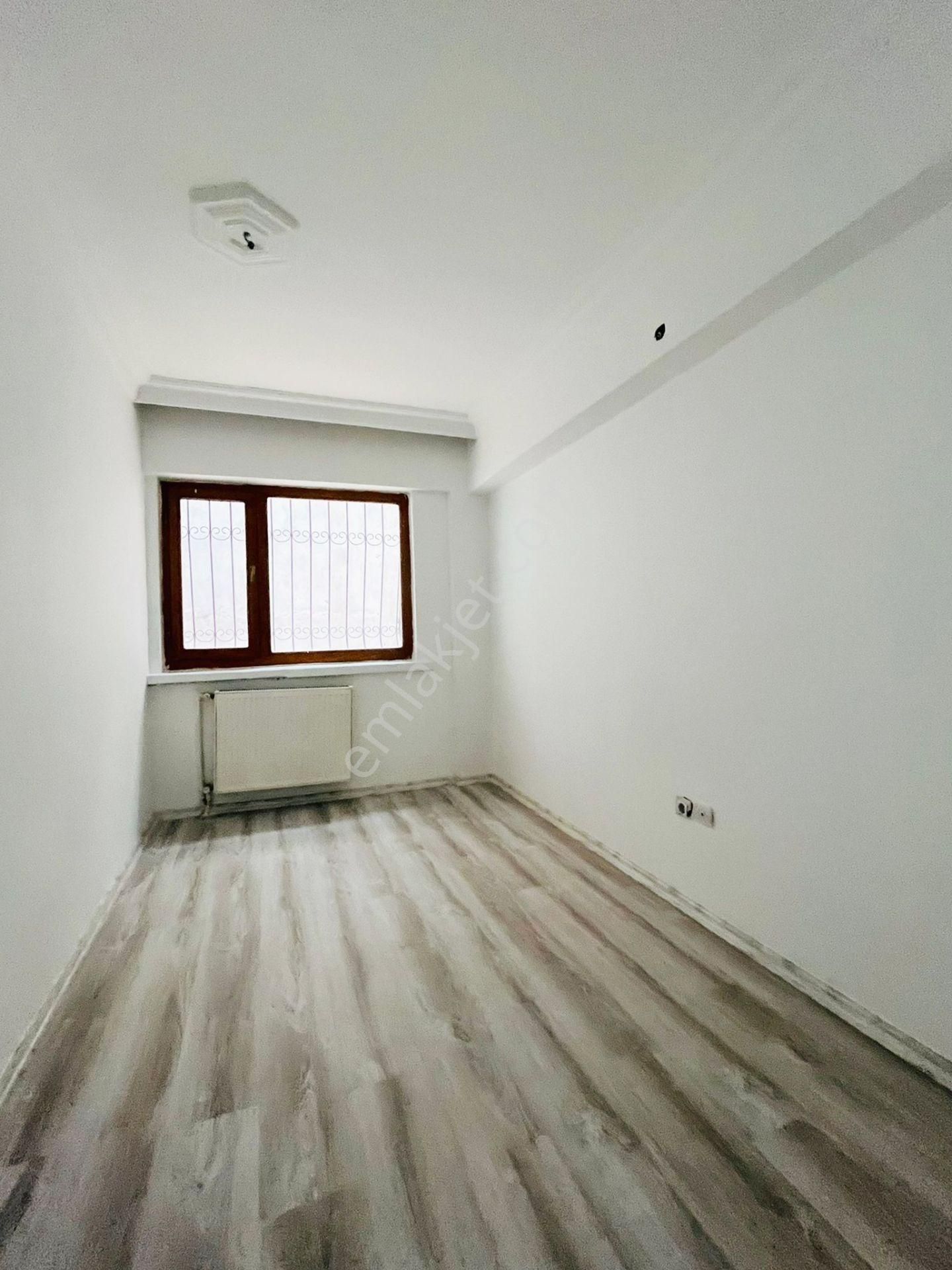 Tuzluçayır'da Natoyolu Cad. Dibi Giriş Katta Satılık 3+1 Daire !!! - Görsel 11