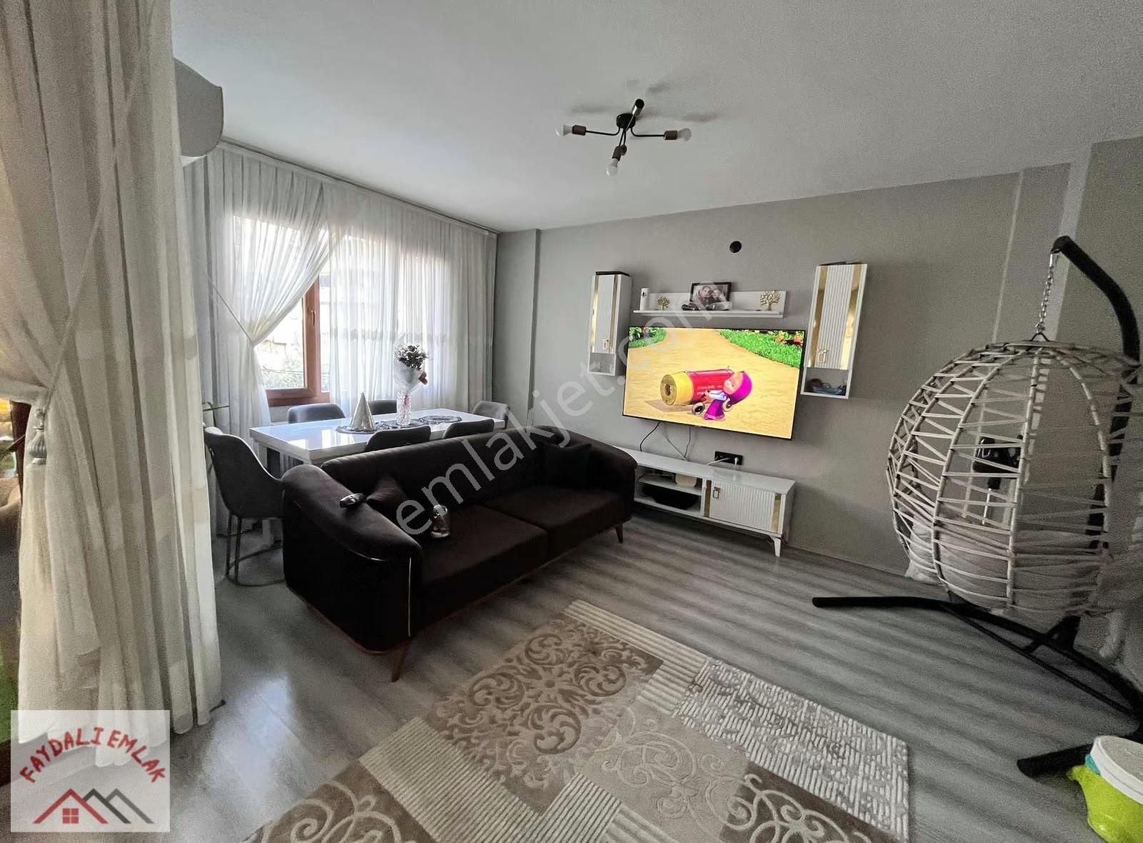 Salihli Hezarfen Parkı Civarı 3+1 Daire
