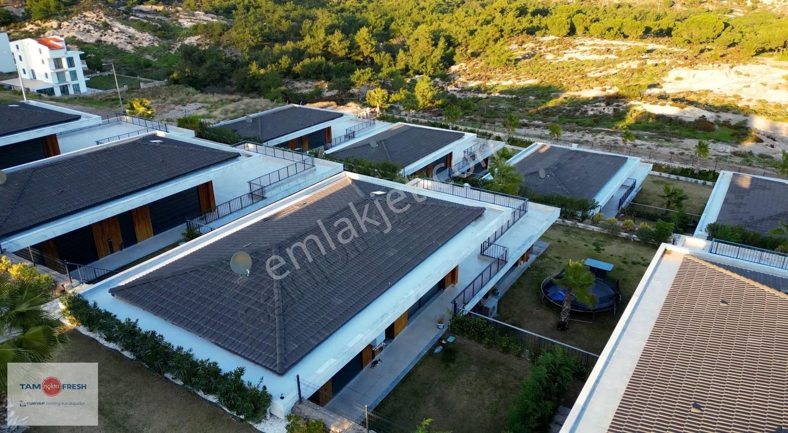 Mordoğan'da Terrace House Sitesinde Satılık 3+1 Villa - Görsel 22