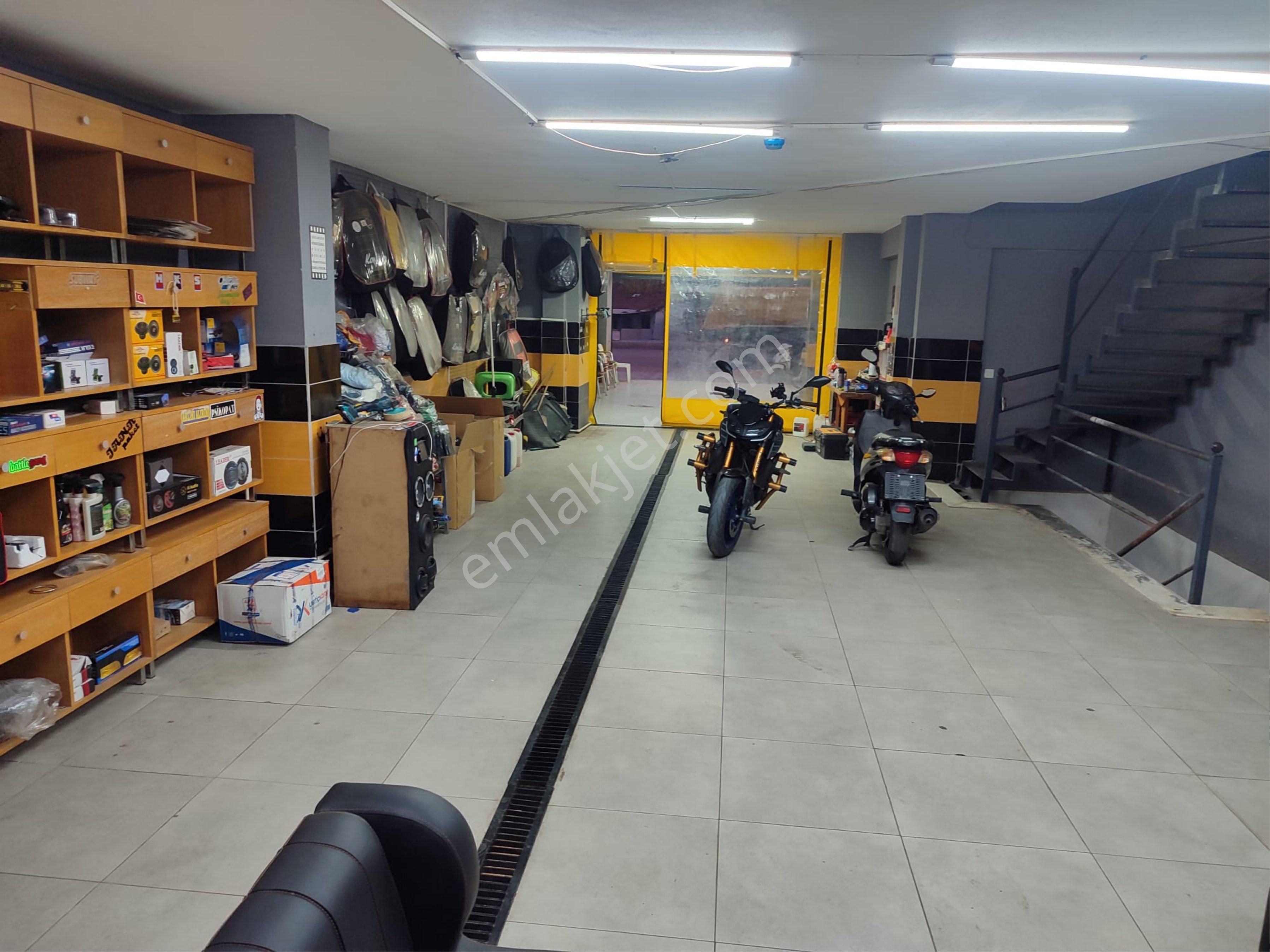 Devren Kiralık Oto Aksesuar Yıkama Ofis - Görsel 24