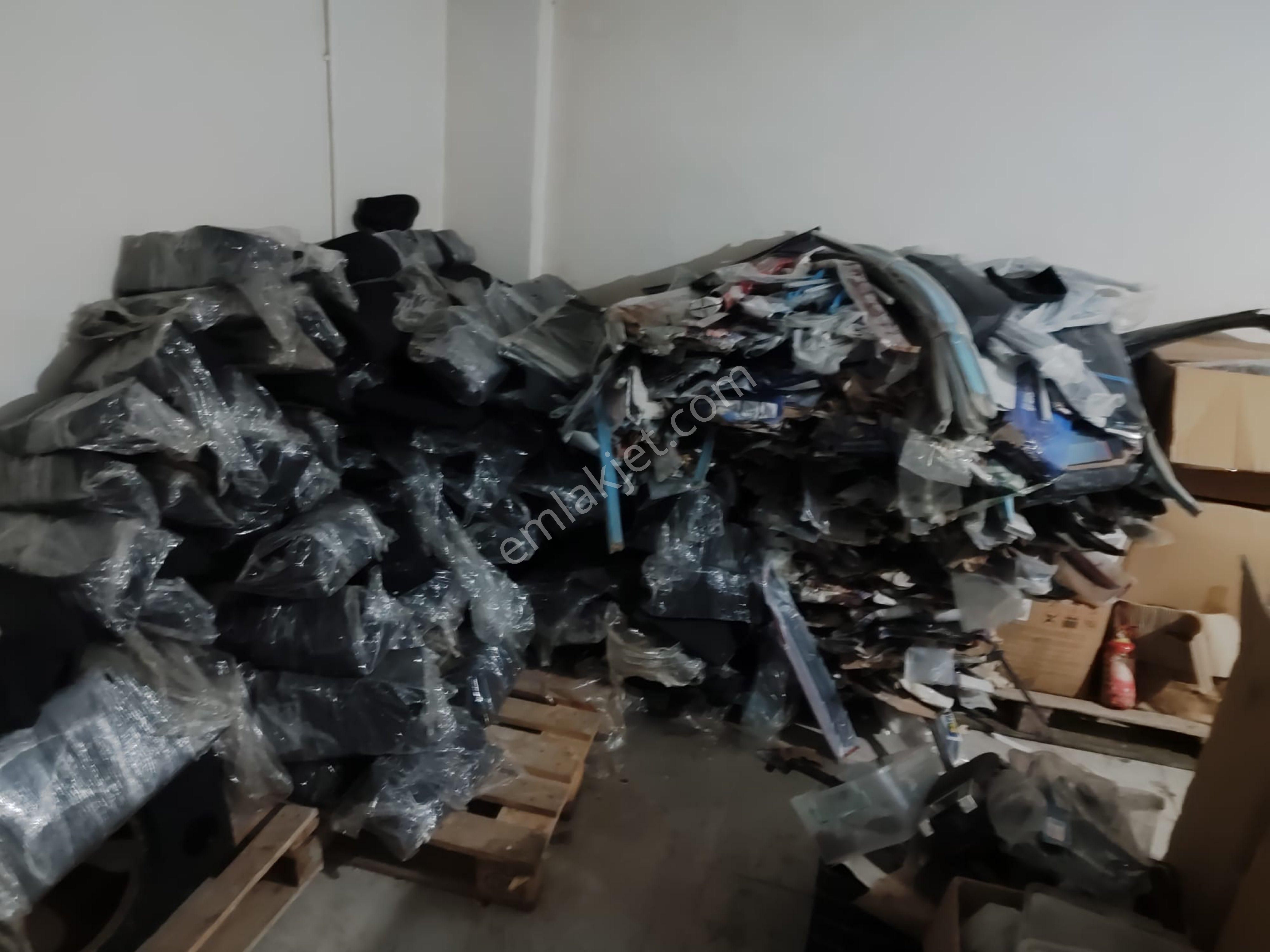Devren Kiralık Oto Aksesuar Yıkama Ofis - Görsel 20