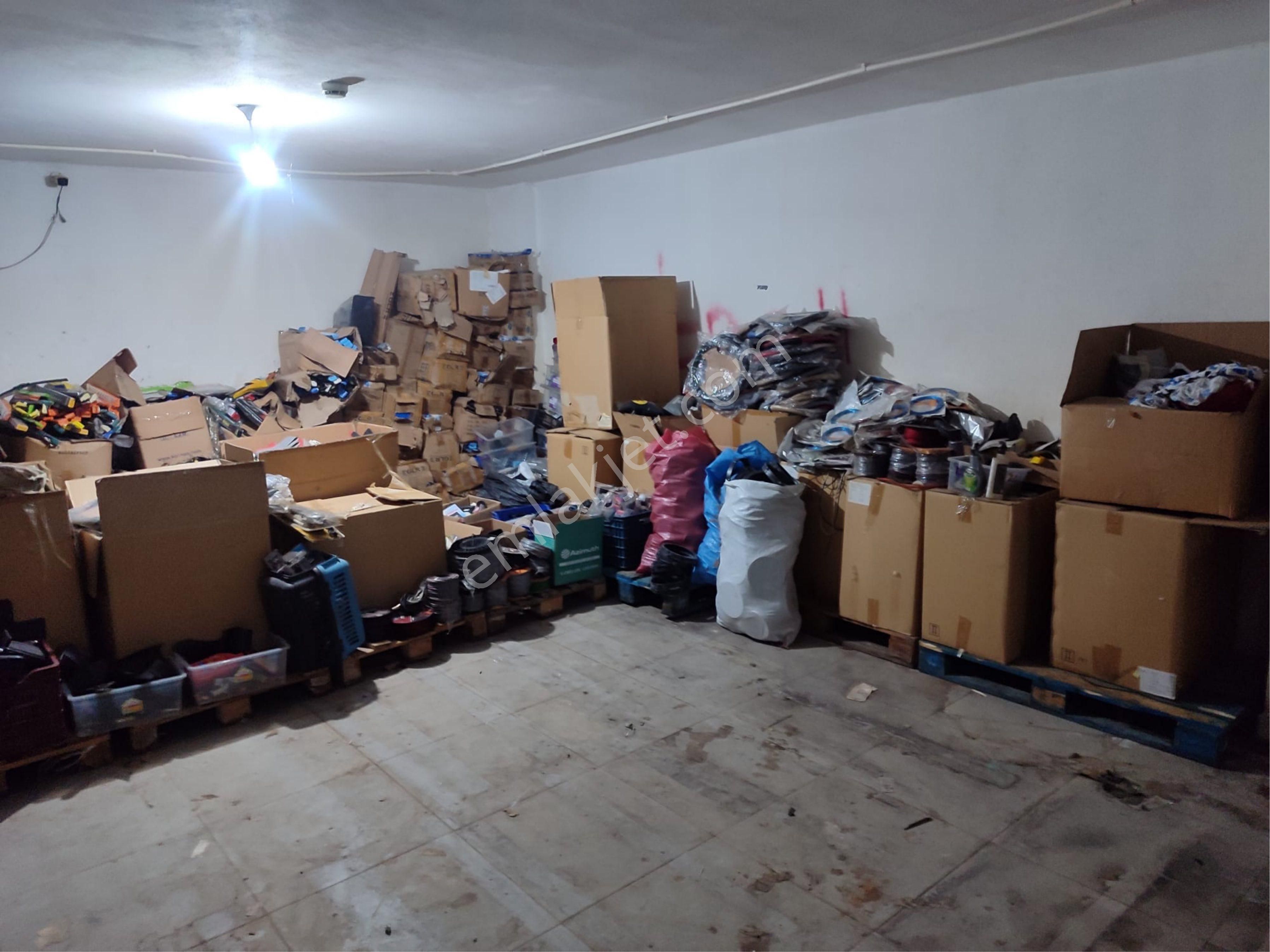 Devren Kiralık Oto Aksesuar Yıkama Ofis - Görsel 7