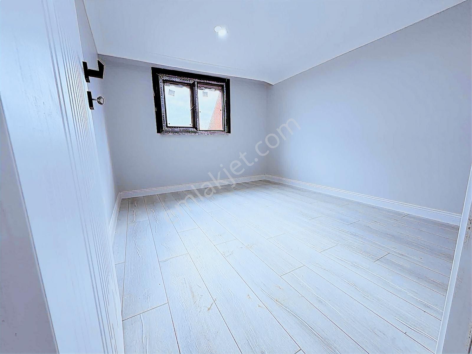 Yerden Isıtmalı 4 + 1 Üst Dubleks Sultanbeylı Orhangazı - Görsel 23