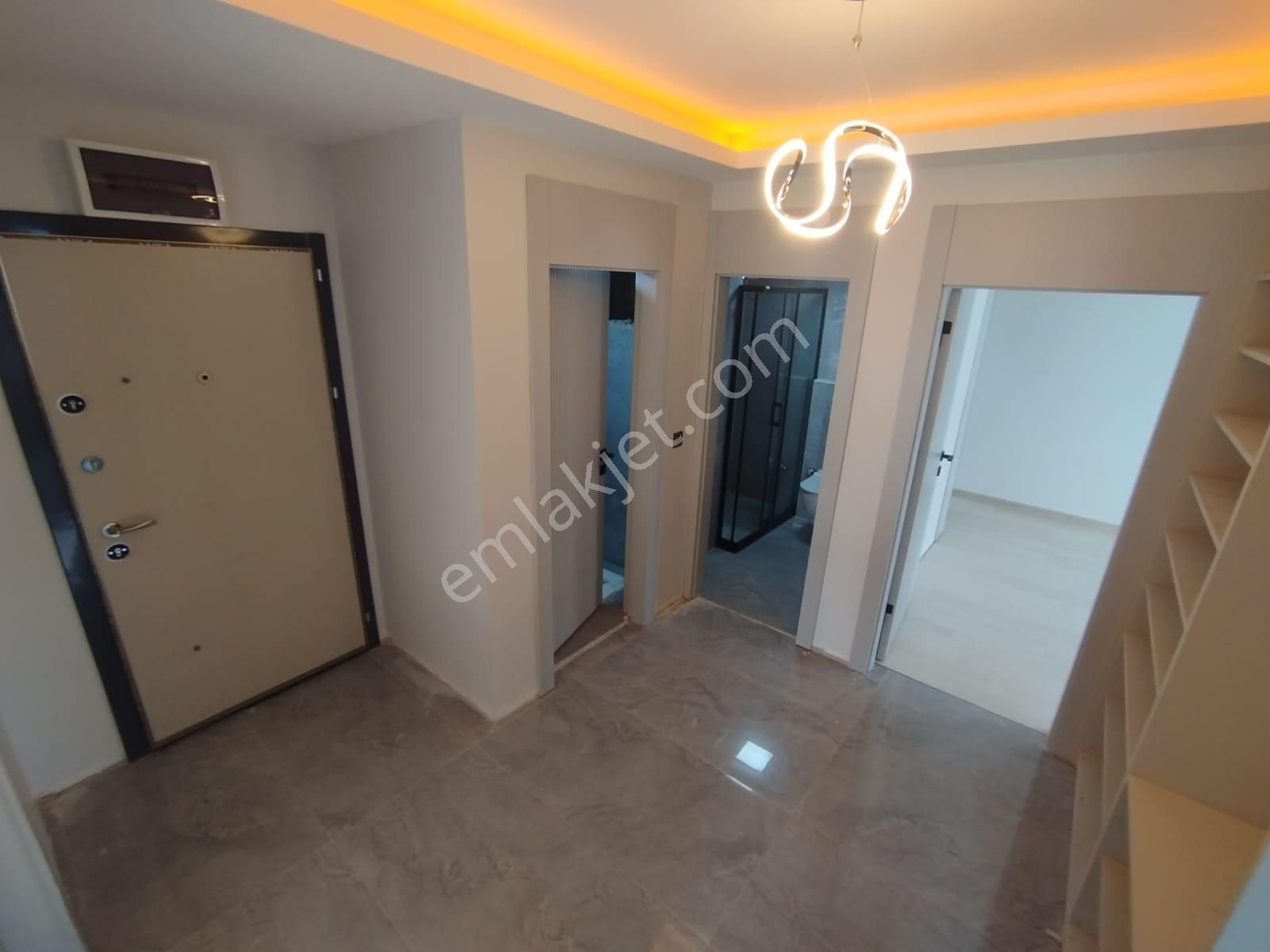 Sincan Mendereste Cadde Üzeri Ful Yapılı Sıfır 2+1 Daire Nd Arttan - Görsel 25