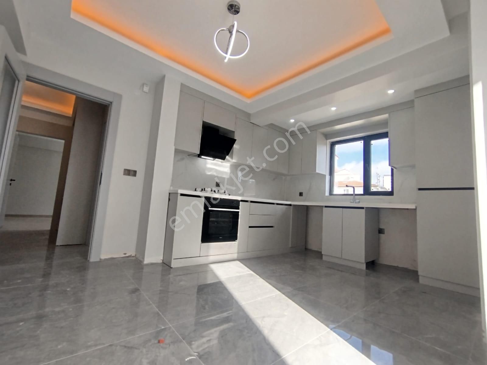 Sincan Mendereste Cadde Üzeri Ful Yapılı Sıfır 2+1 Daire Nd Arttan - Görsel 8