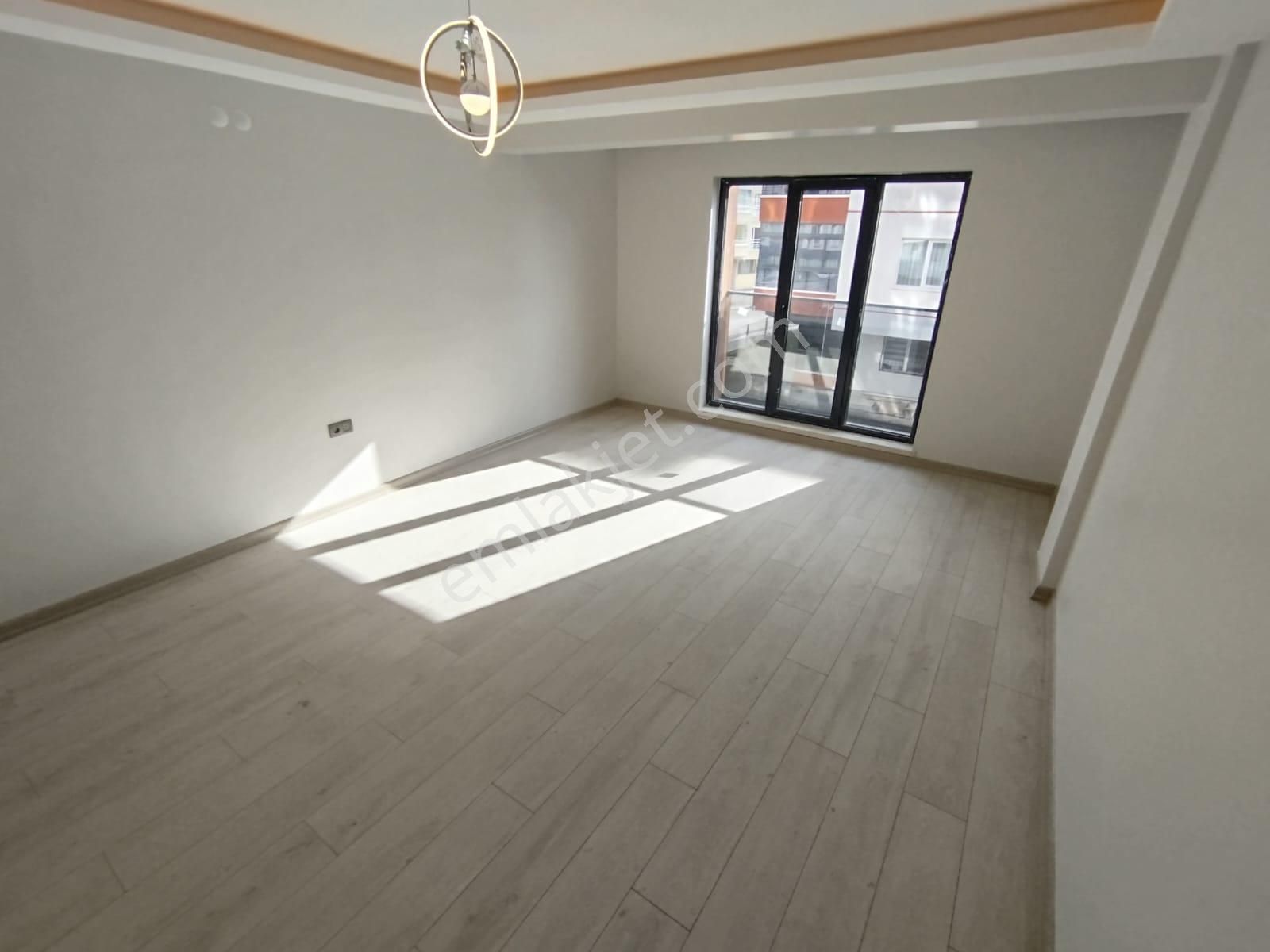 Sincan Mendereste Cadde Üzeri Ful Yapılı Sıfır 2+1 Daire Nd Arttan - Görsel 15