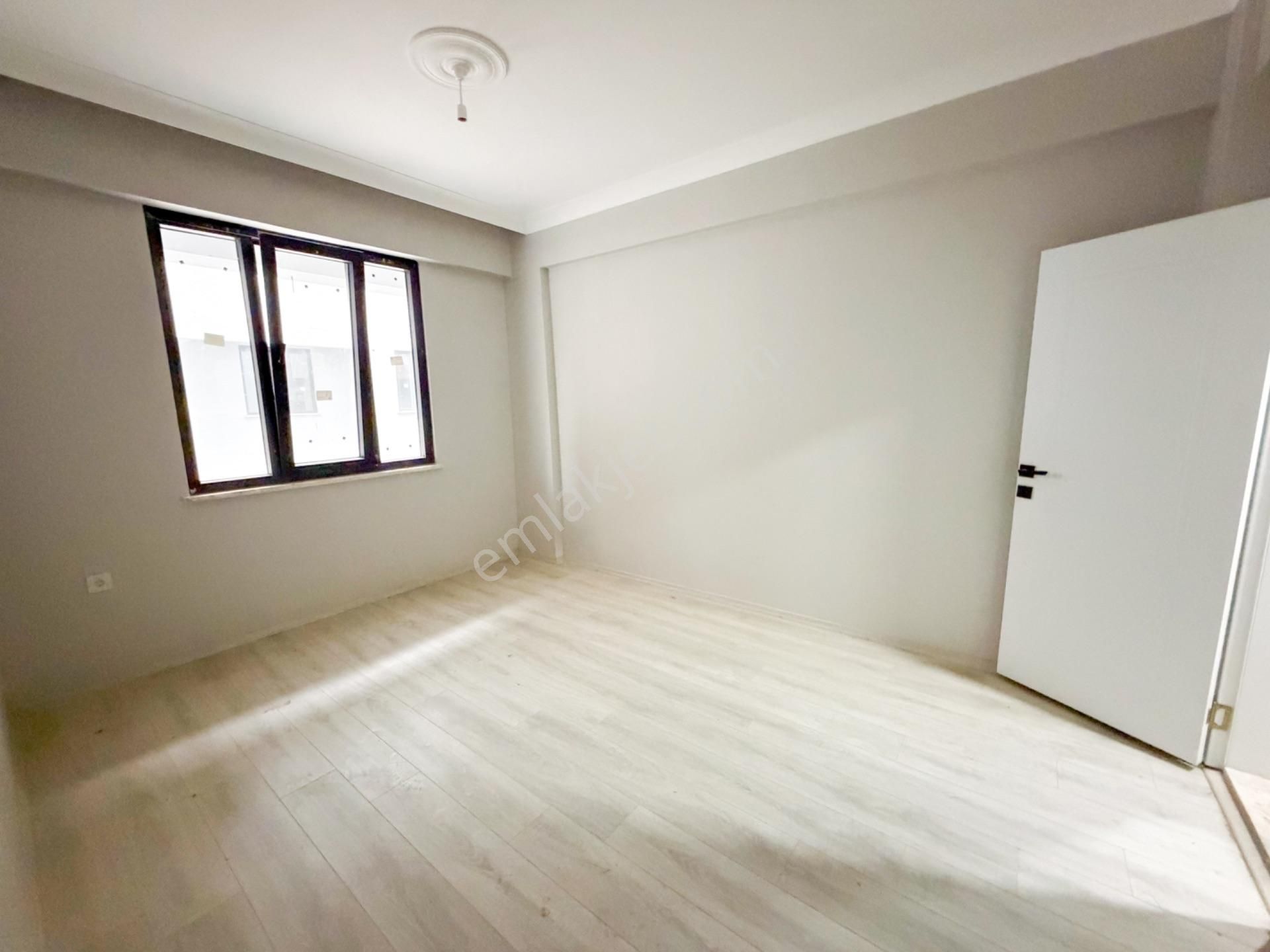 Kadıköy'de Site İçerisinde 3+1 Ebeveyn Banyolu Satılık Daire - Görsel 7