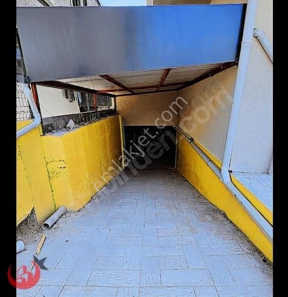 Özer Gayrimenkulden Kapaklıda Sıfır 1+1 Devlet Hastanesi Arkası - Görsel 17