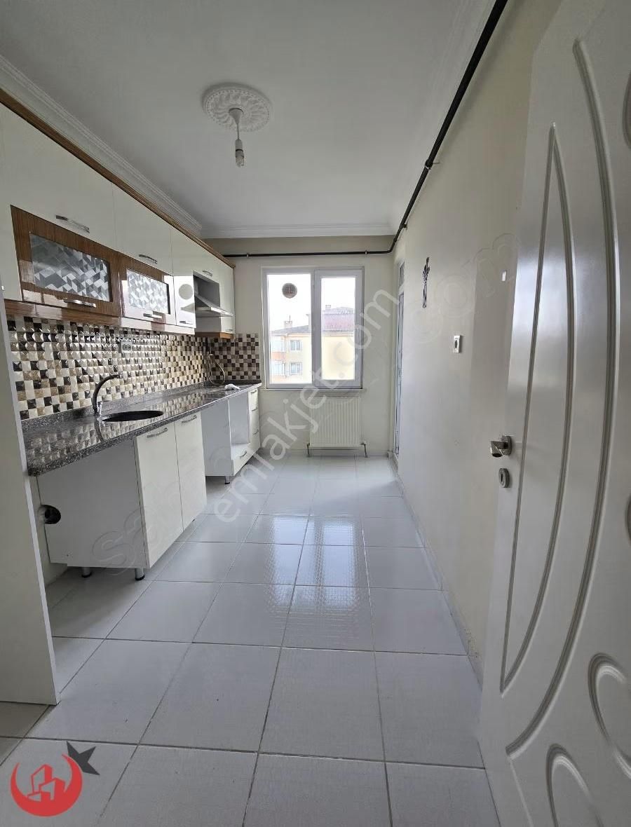 Özer Gayrimenkulden Fevzipaşa Mahallesinde 3+1 125m2 Daire - Görsel 3