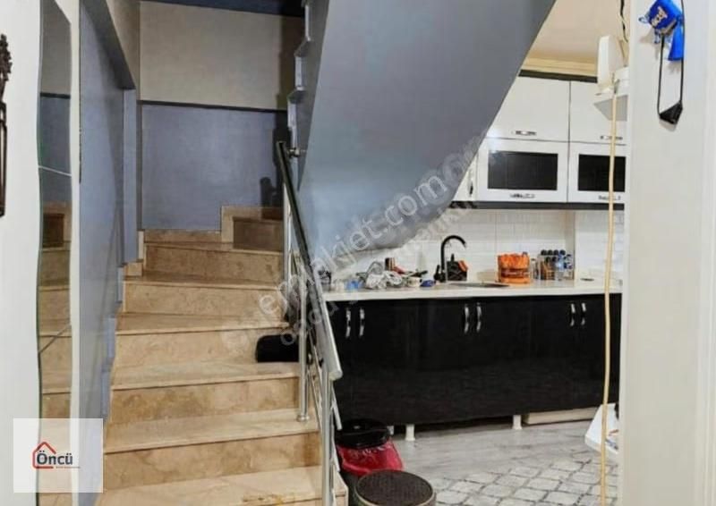 Öncü'den Topçu Mahallesi'nde Satılık 2+1 Katta Dubleks - Görsel 17