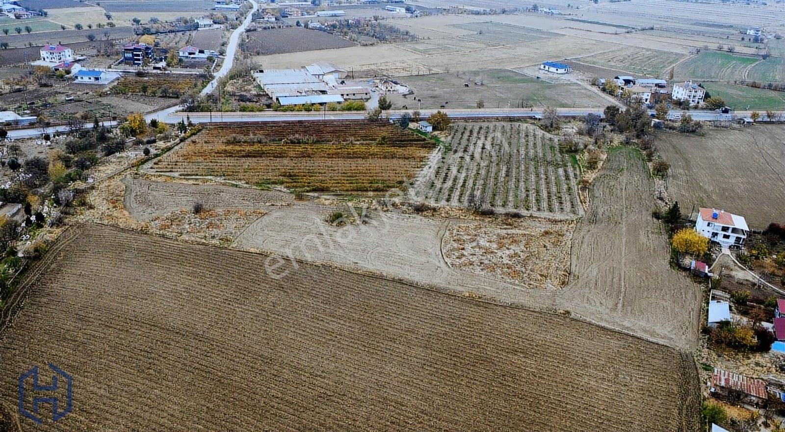 Harbert Yurtbaşı Cumhuriyet Mah. 13.785 M2 Satılık Tarla - Görsel 8