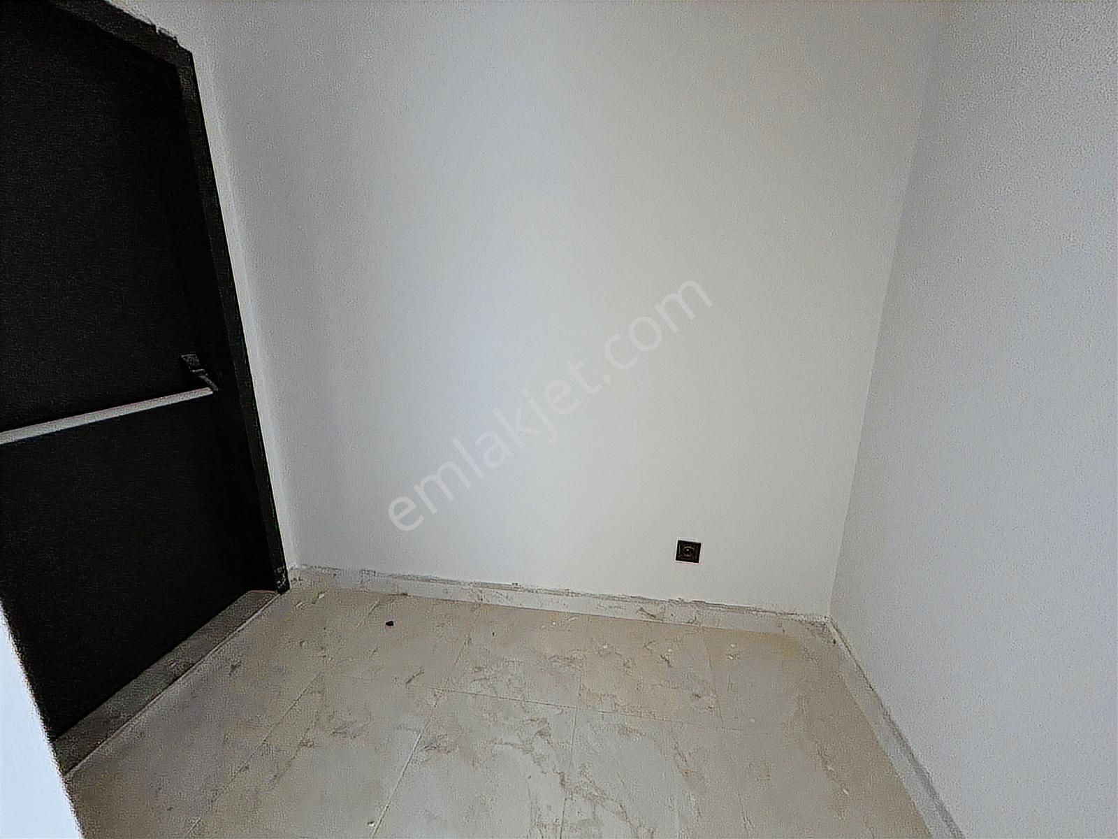 Bostancıda Sıfır 3+1 Ebeveyn Banyolu Balkonlu 85m² Net Daire - Görsel 16
