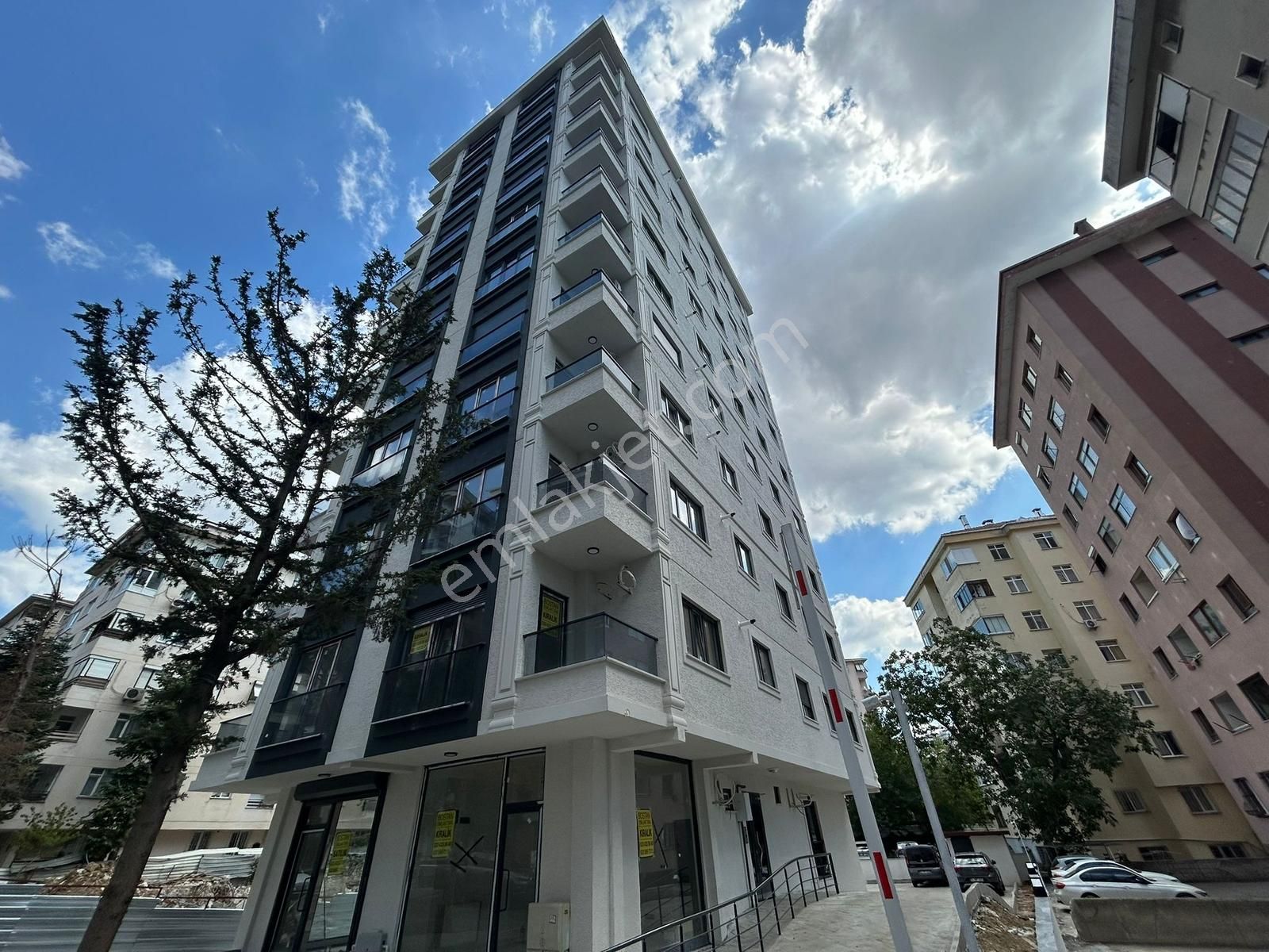 Bostancıda Sıfır 3+1 Ebeveyn Banyolu Balkonlu 85m² Net Daire - Görsel 11