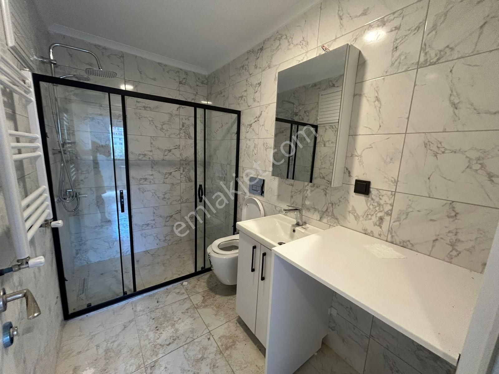 Bostancıda Sıfır 3+1 Ebeveyn Banyolu Balkonlu 85m² Net Daire - Görsel 7