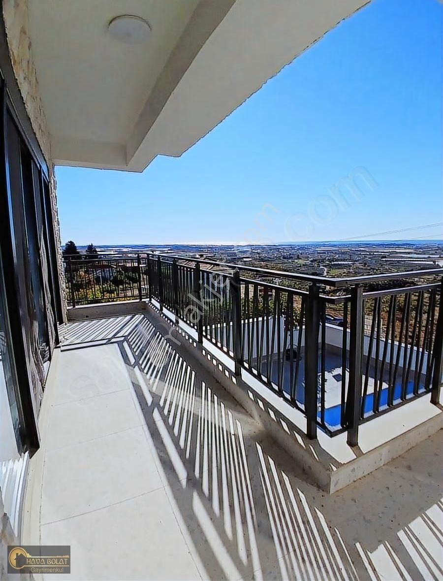 Deniz Manzaralı Satılık Lüks Villa - Görsel 11