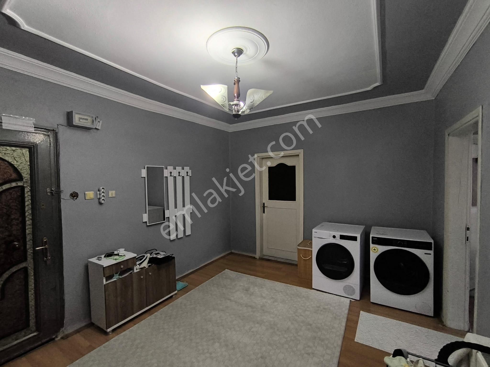 Turyaptan Tahtakalede 4+1 145 M2 Satılık Ara Kat Daire