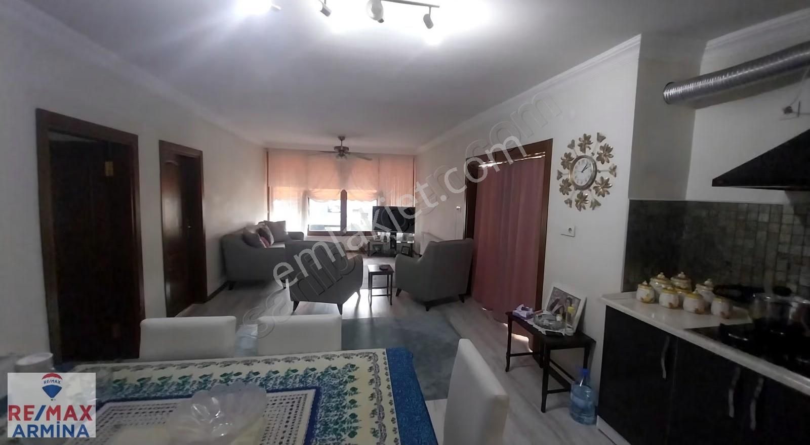 Körfez Güney Mahallesinde Şömineli Meyve Ağaçlı Müstakil Rüya ! - Görsel 17