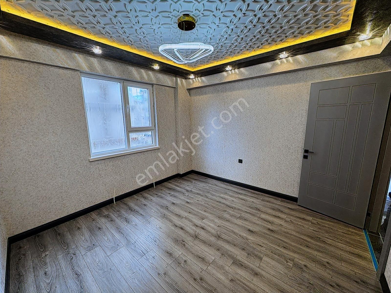 Yılmazer'den Başpınar'da Şık Tasarımlı Lüks Daire Giyinme Odalı! - Görsel 19