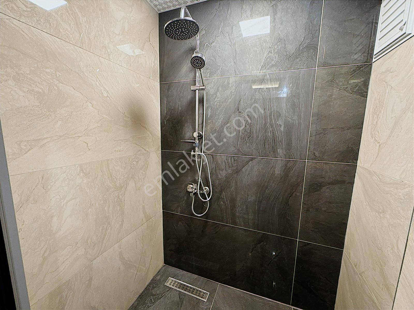 Yılmazer'den Başpınar'da Şık Tasarımlı Lüks Daire Giyinme Odalı! - Görsel 35